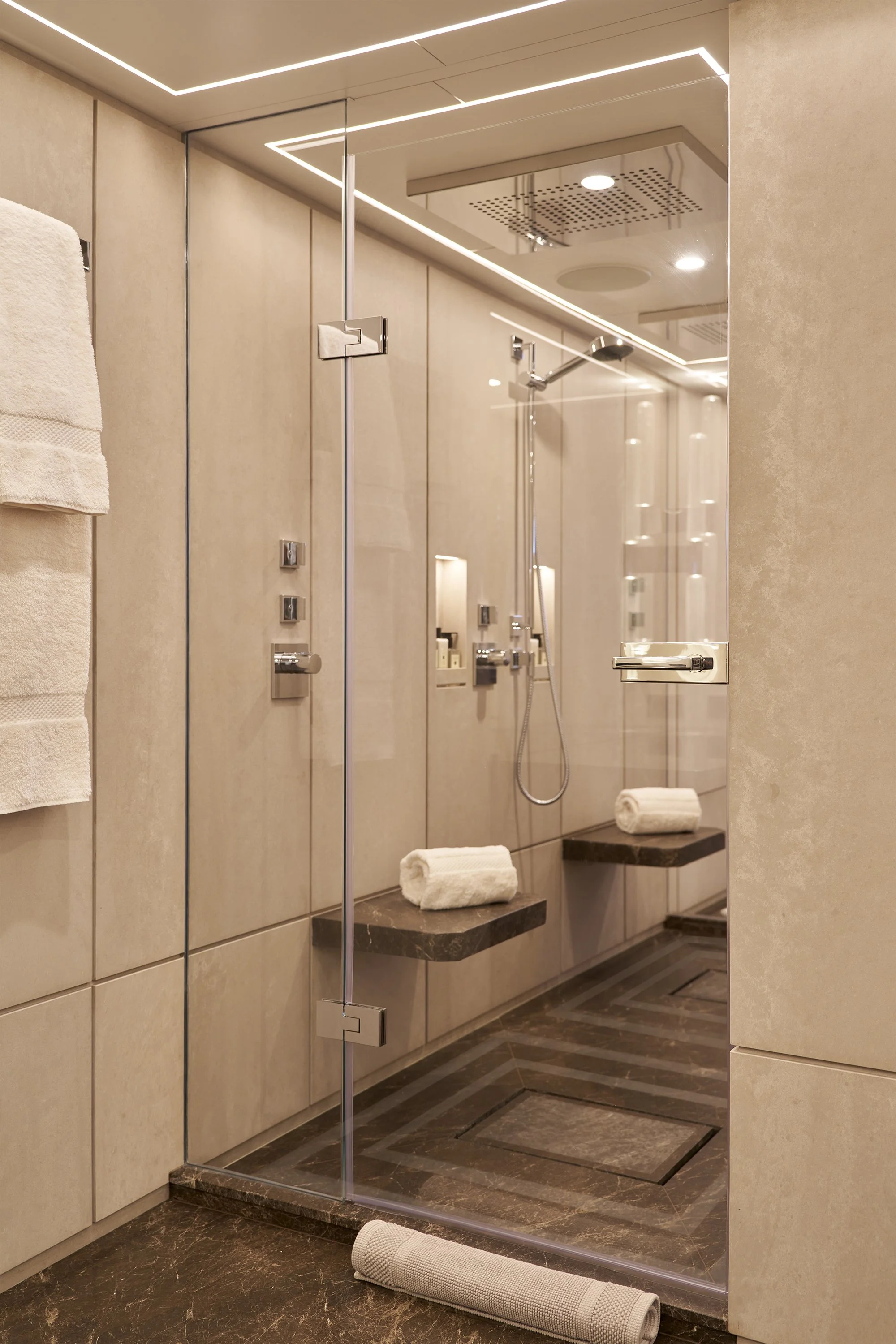 OwnerShower.jpg