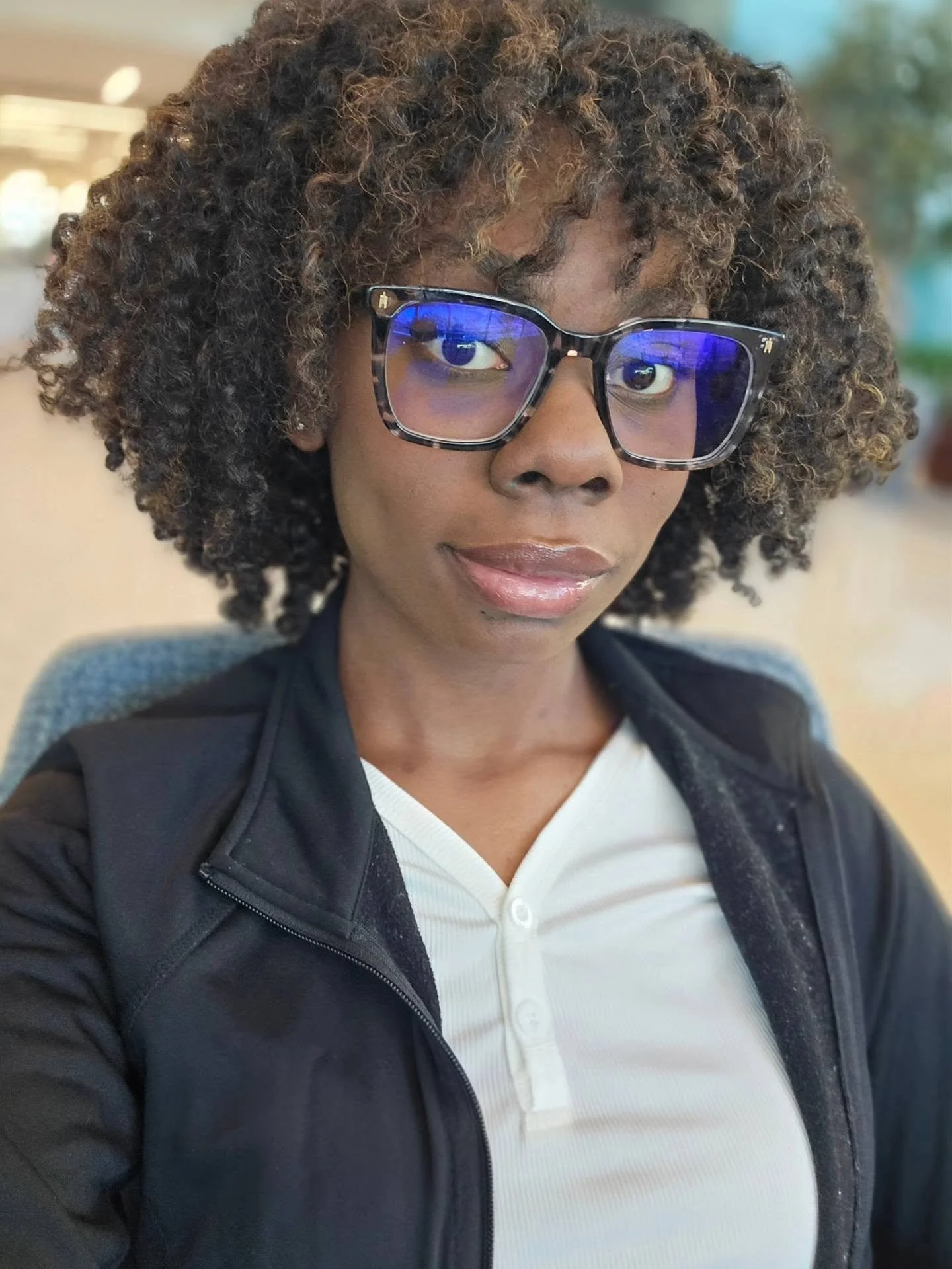 Rooted in esthetics, shaped by professional skill and the beauty of people.

&ldquo;When I created Naturally Alyssa, I wanted it to be more than a beauty business. I wanted it to be a space where people felt seen, comfortable, and genuinely cared for
