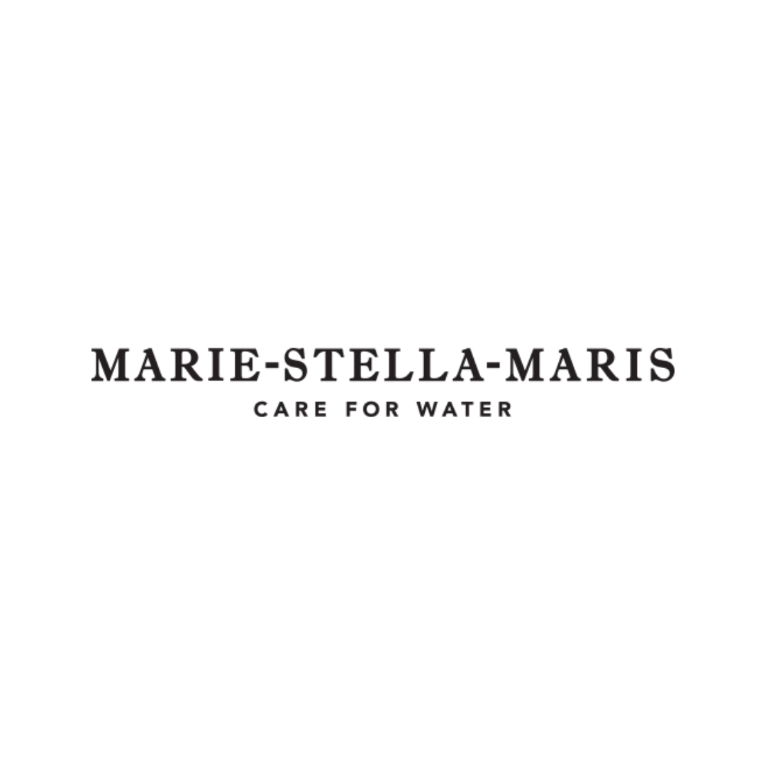 Logo van Marie-Stella-Maris met slogan "Care for Water" op een witte achtergrond.