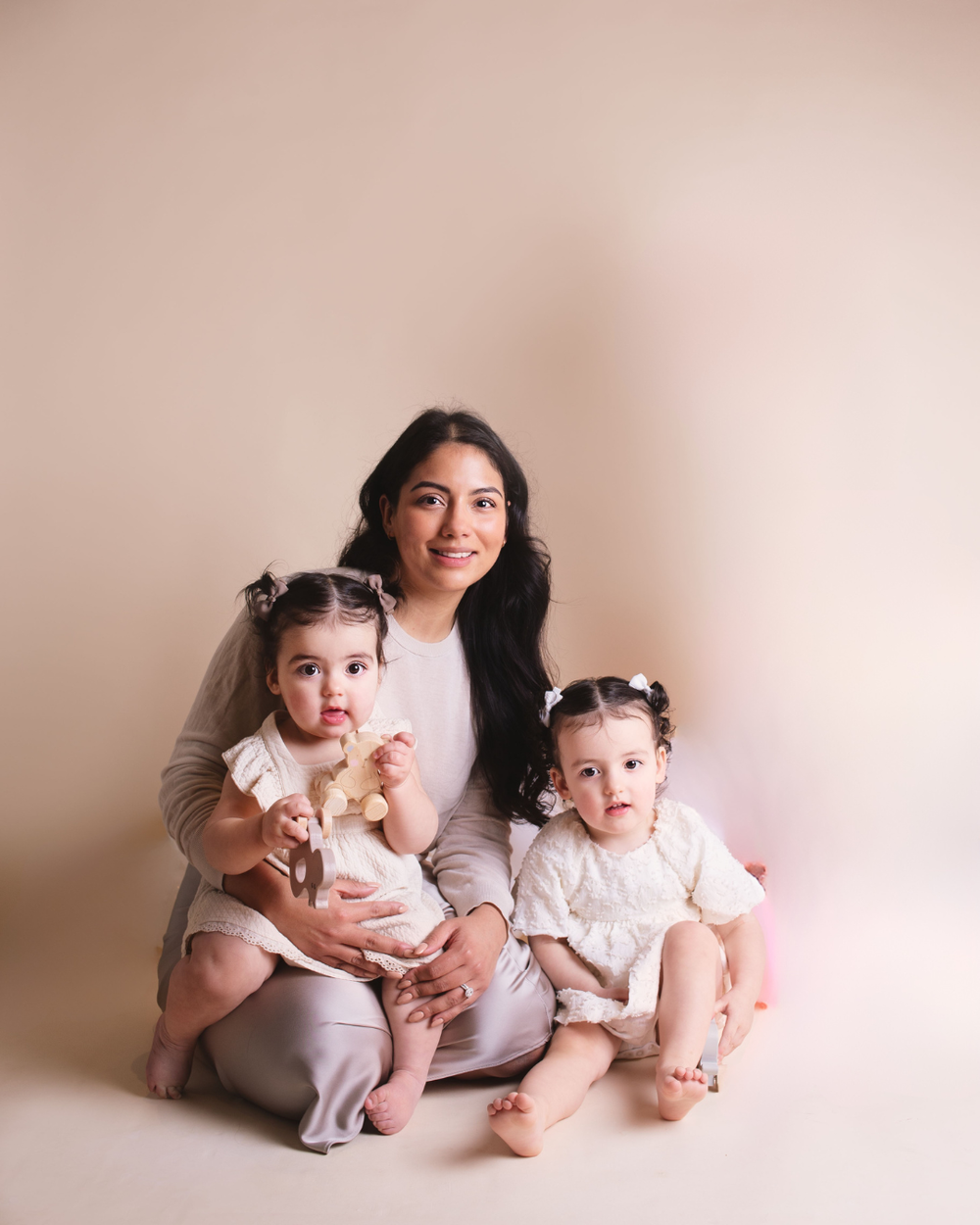 Jen with her daughters