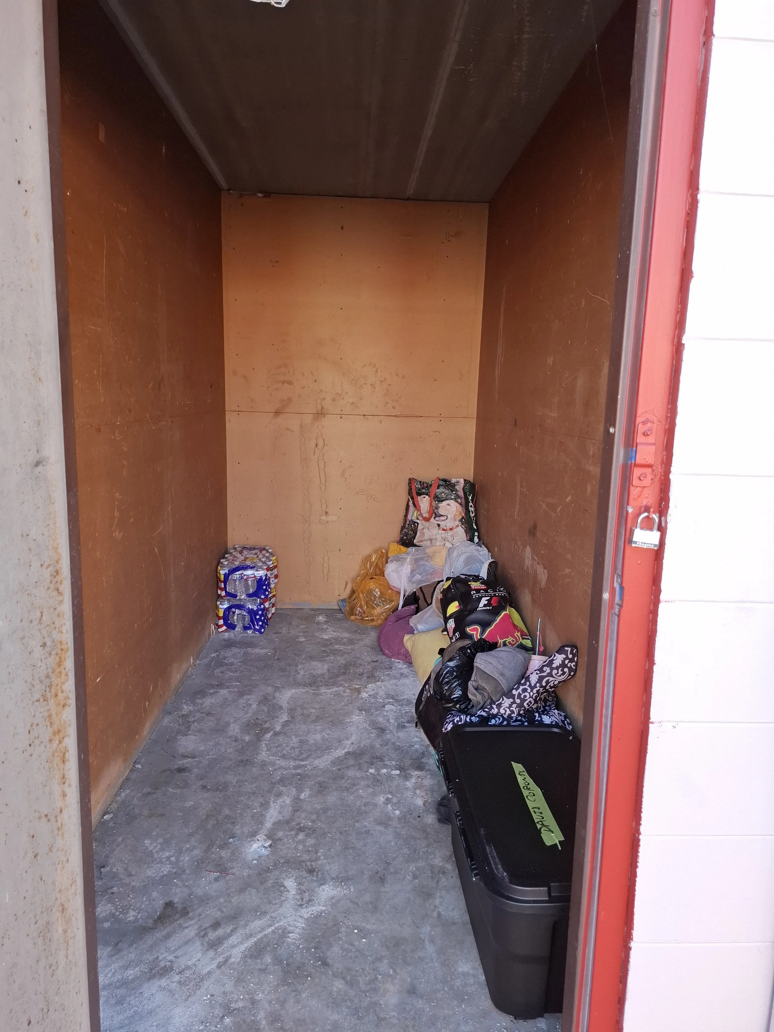 Empty storage unit