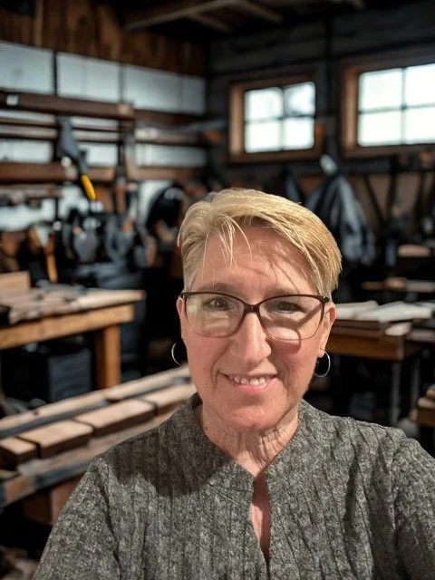 Renee from CheekyNey Woodworks in her studio.