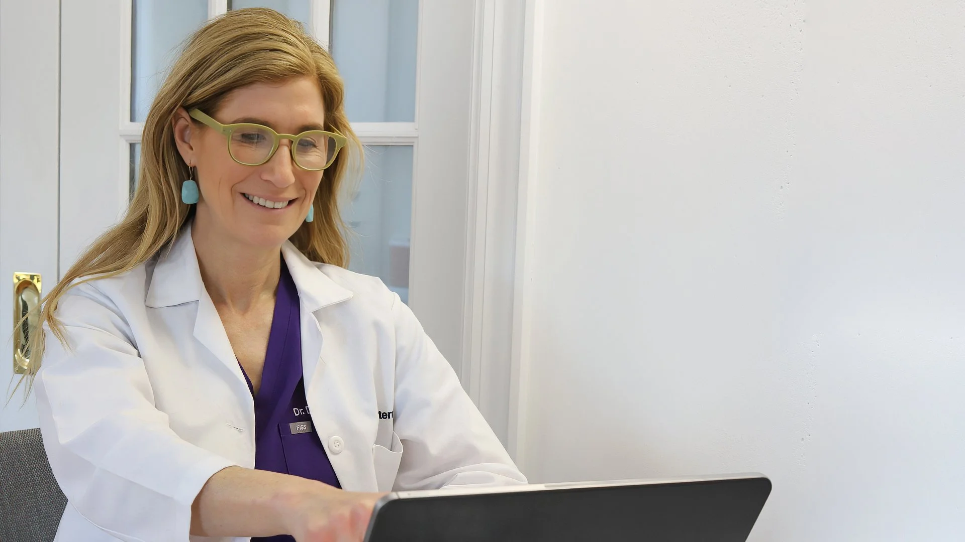 Dr. Dana Stern