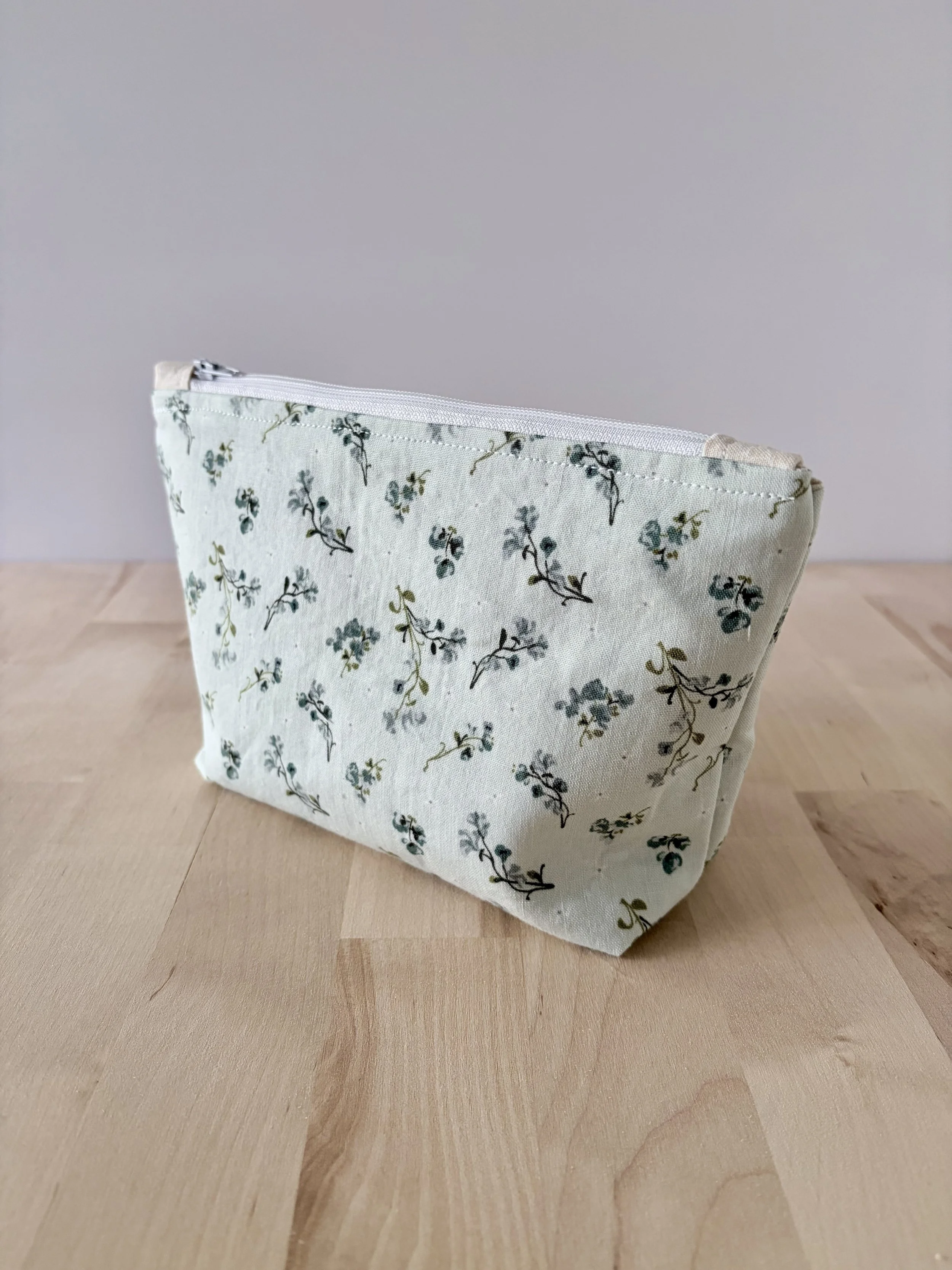 Petite Blue Floral Zipper Pouch