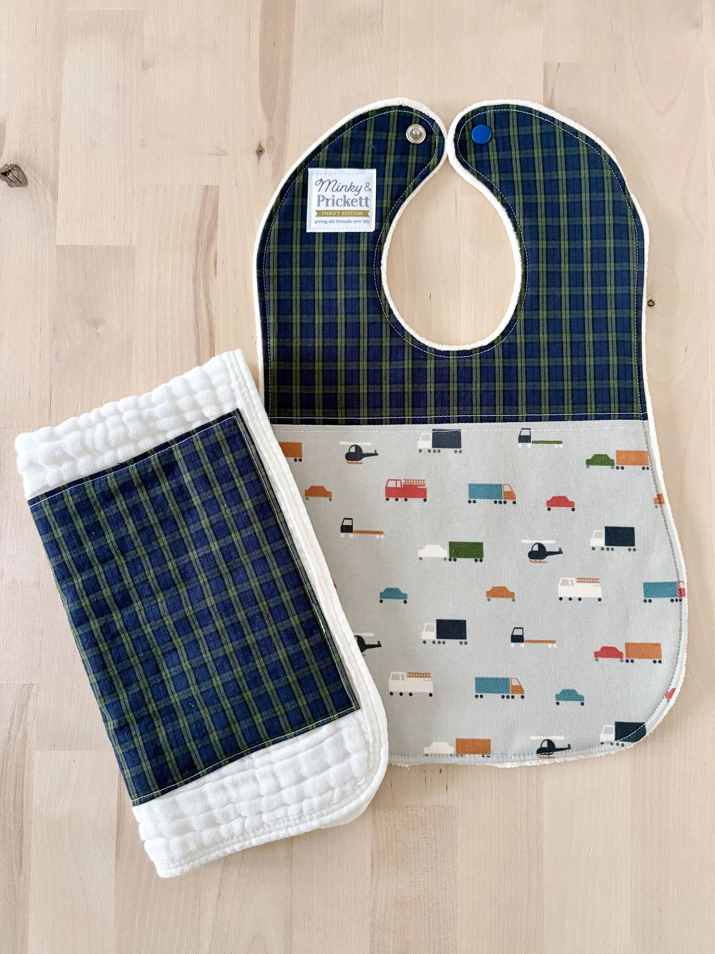 Thrift Edition: Moving Along Bib & Burp Set