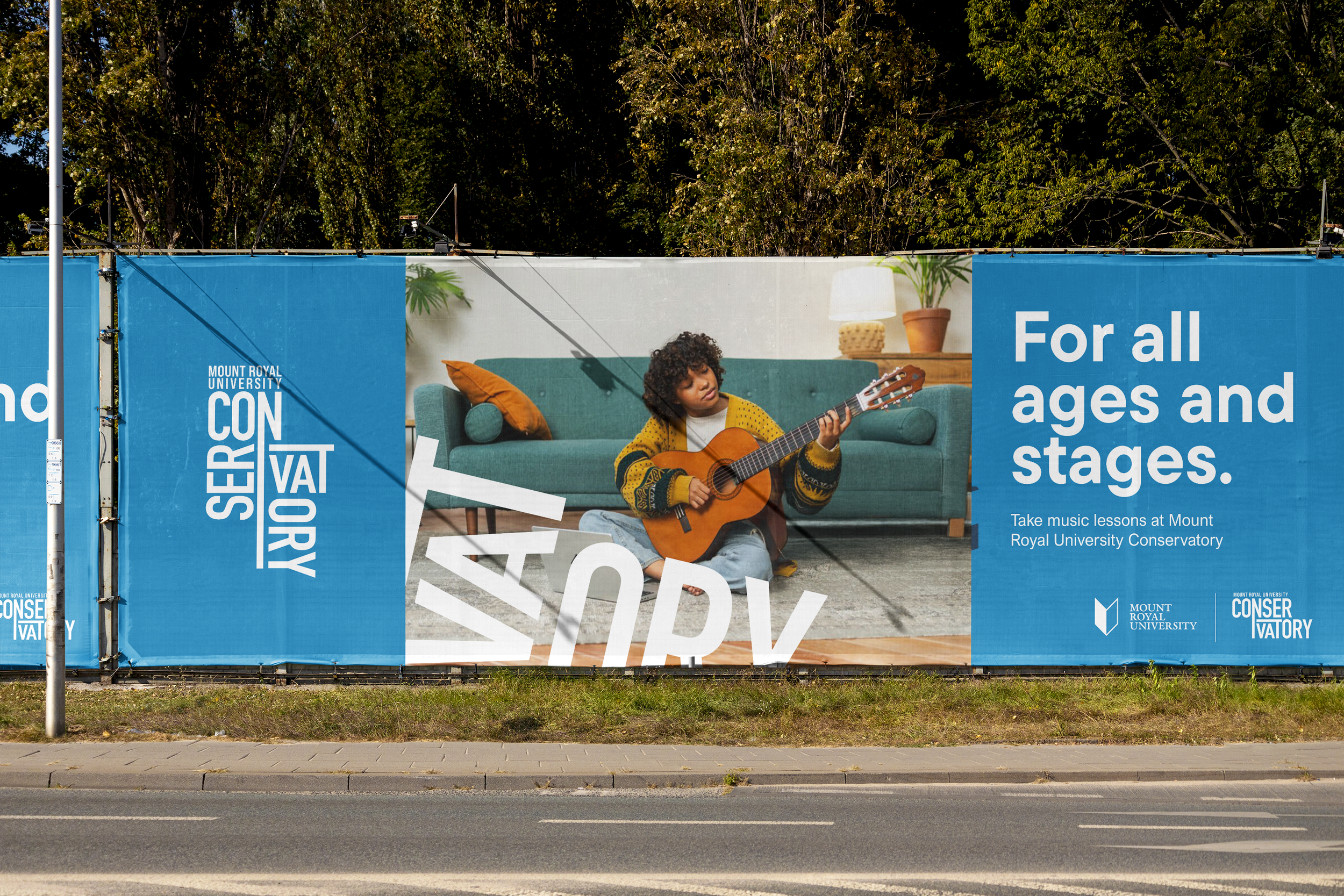 Large_Fence_Banner_Mockup.png