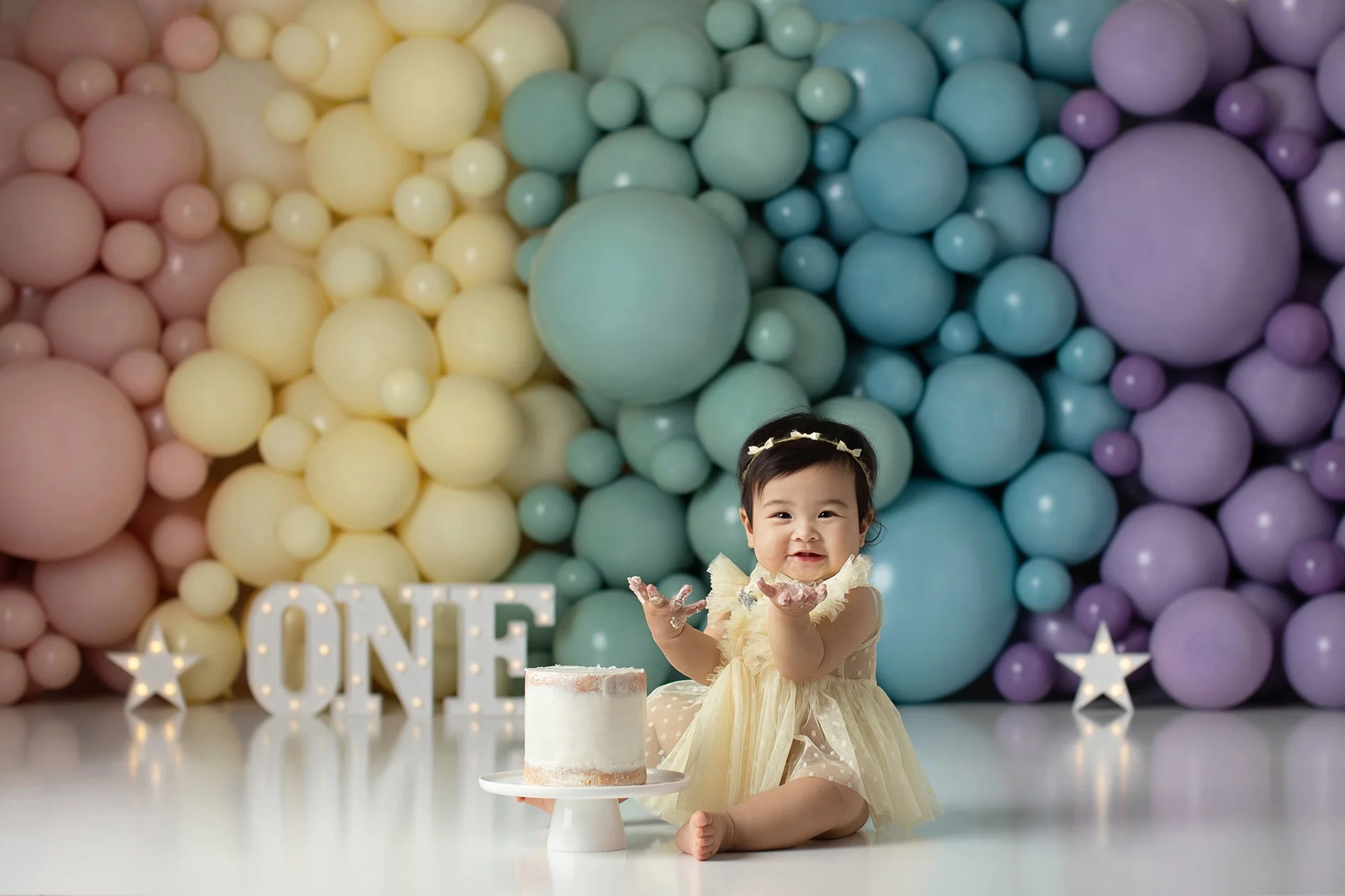 Rainbow cake smash session