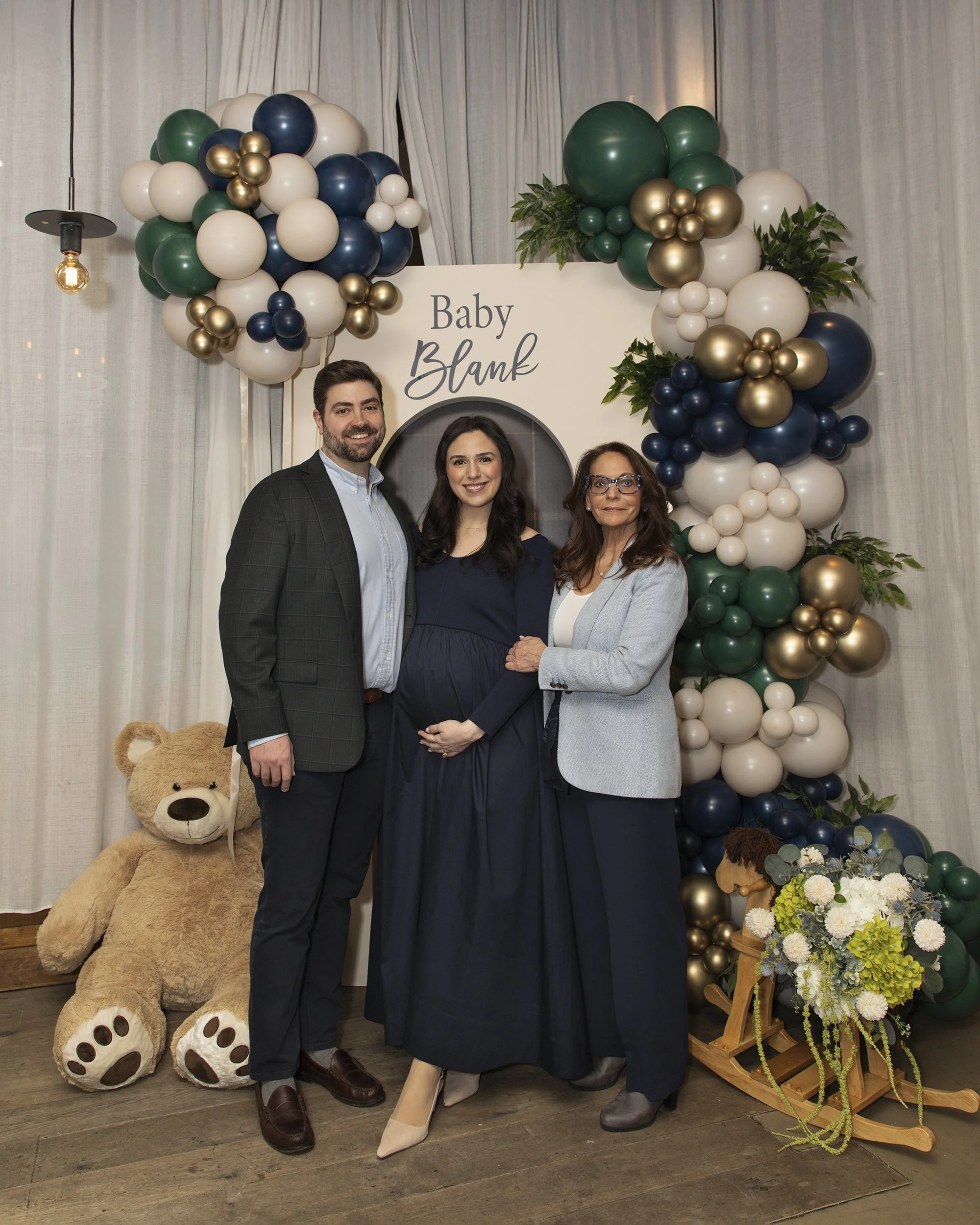 mom celebrates baby shower in Astoria queens with Brooklyn Baby photographer