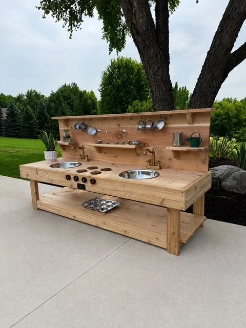 6' Mud Kitchen 
+Faucets w/ Hose Hook Ups 
+Extra Shelf
+Utensil Set