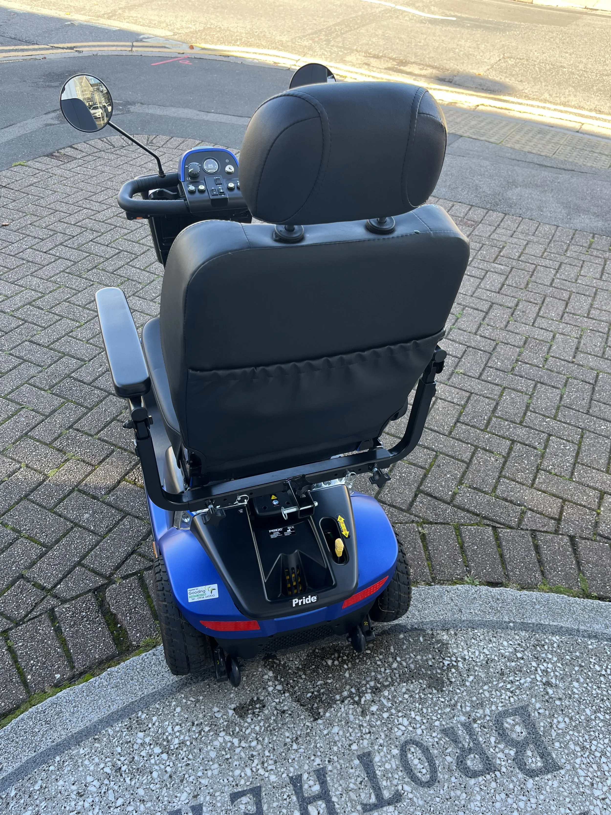 2019 Pride Colt Deluxe in Blue - Excellent Used Condition