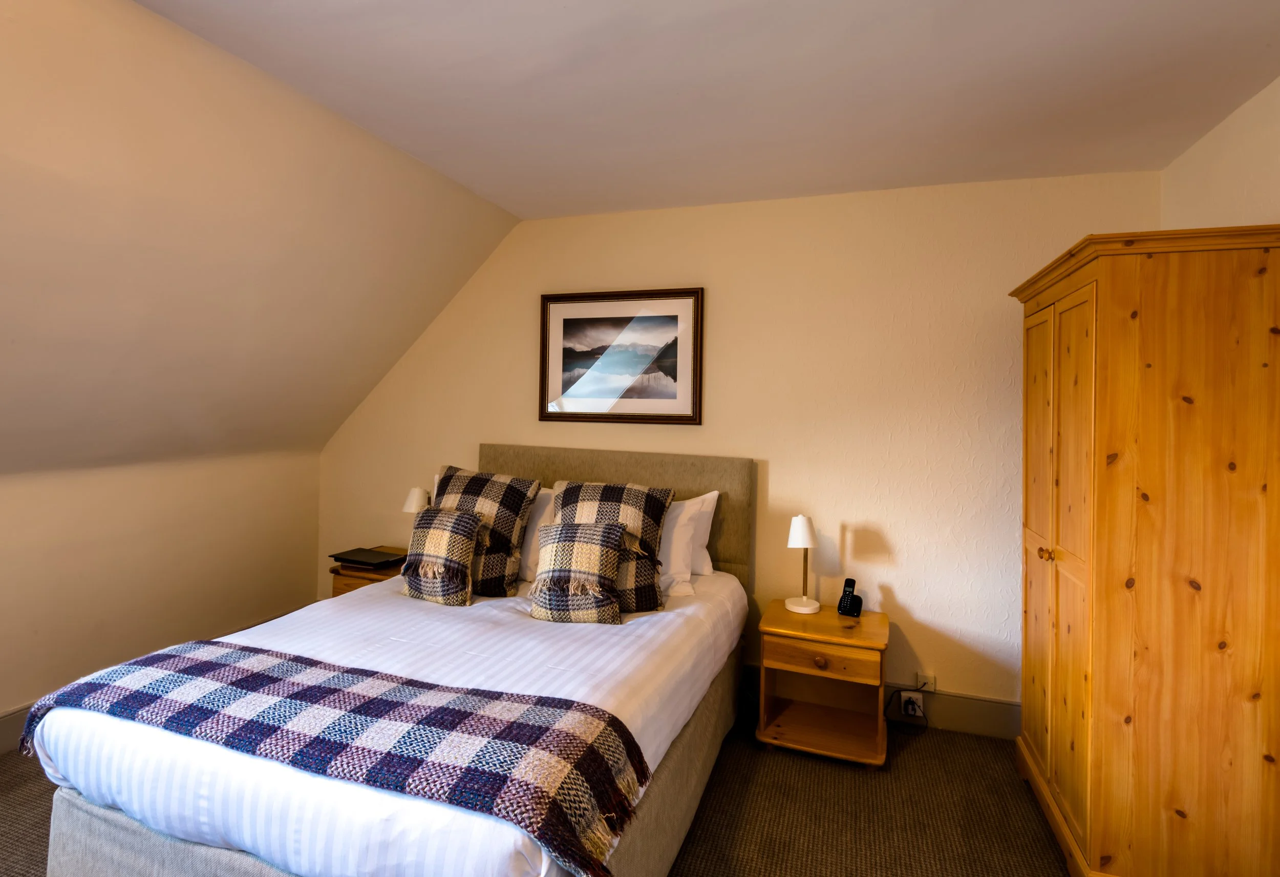 bedrooms10.jpg