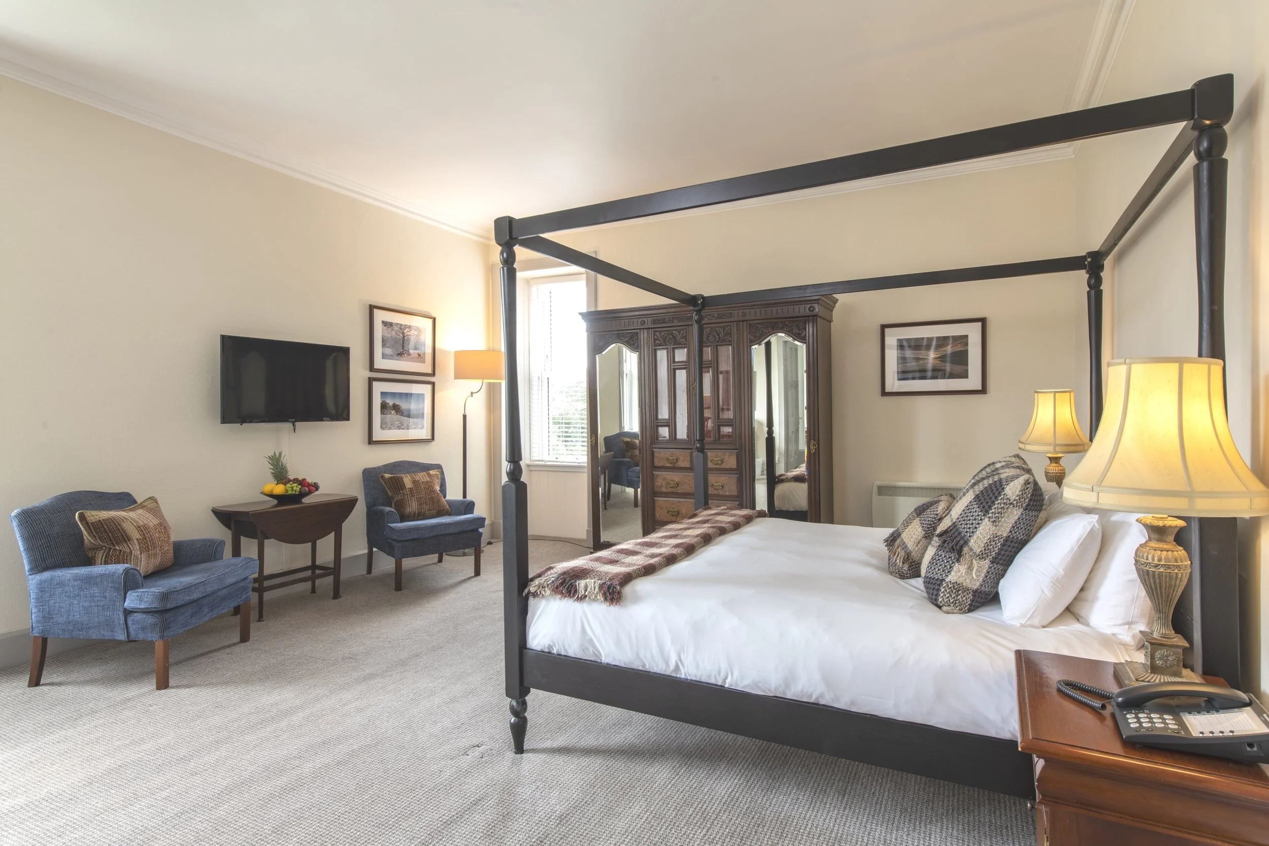 bedrooms4.jpg