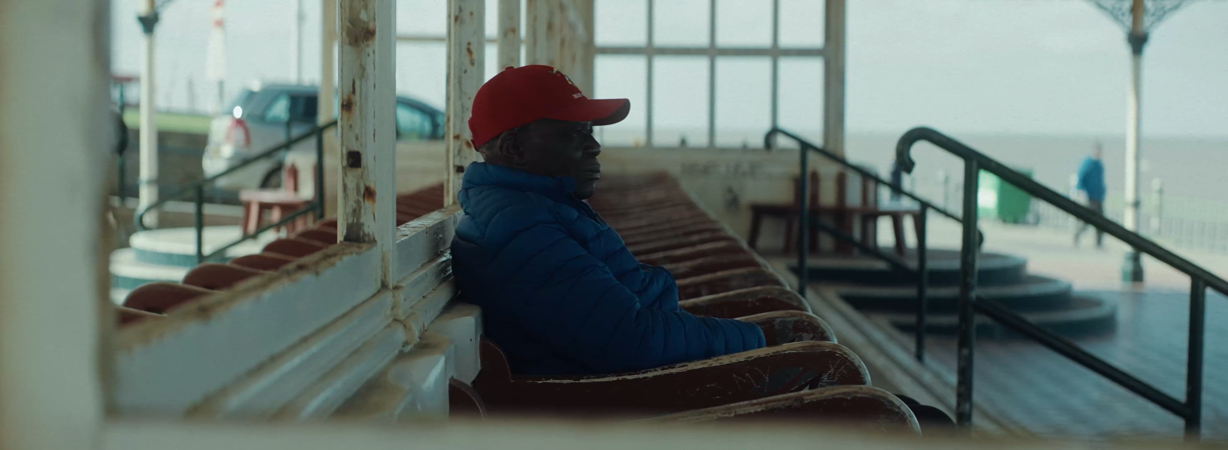 0.5% writer-director 

  Four isolated Kent residents connect in an unexpected way.  