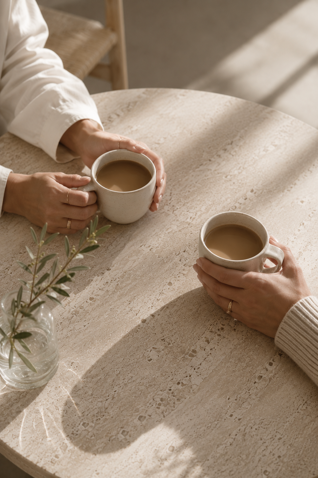 Two expats sharing a coffee.