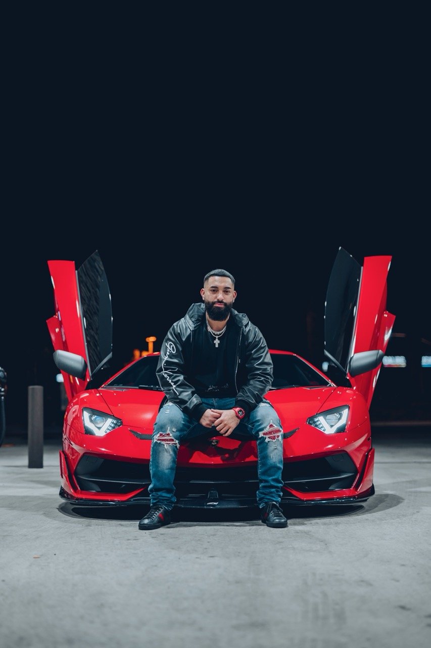 Aventador and Portrait Photos.