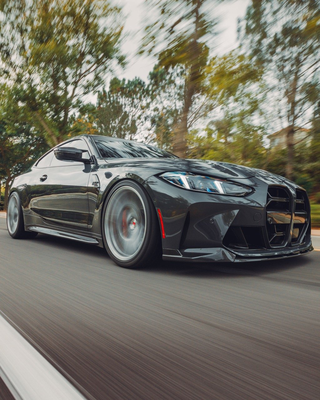 BMW M6 rolling shots.