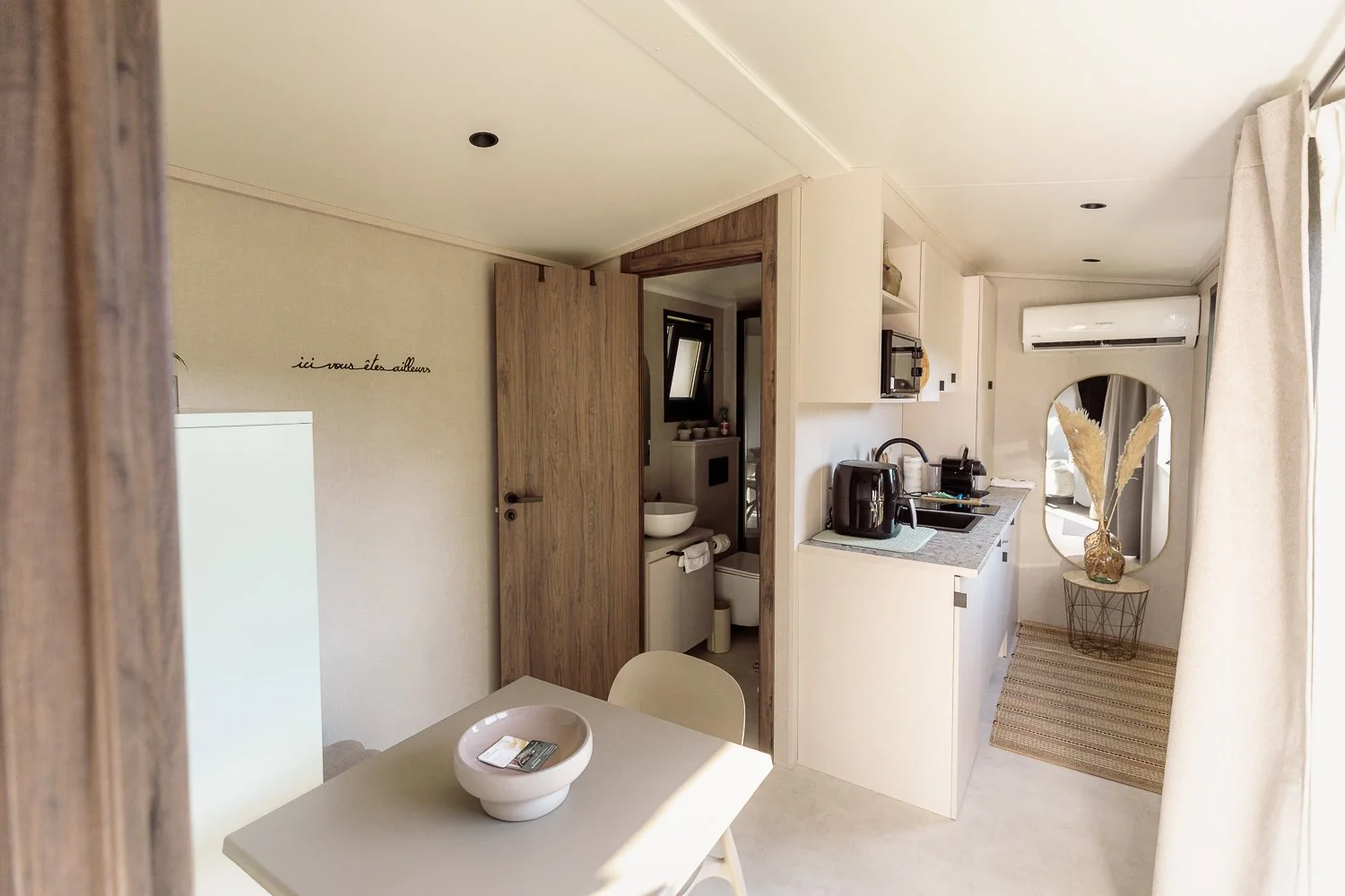 tinhouse-bouc bel air-interrieur-salleàvivre.jpg