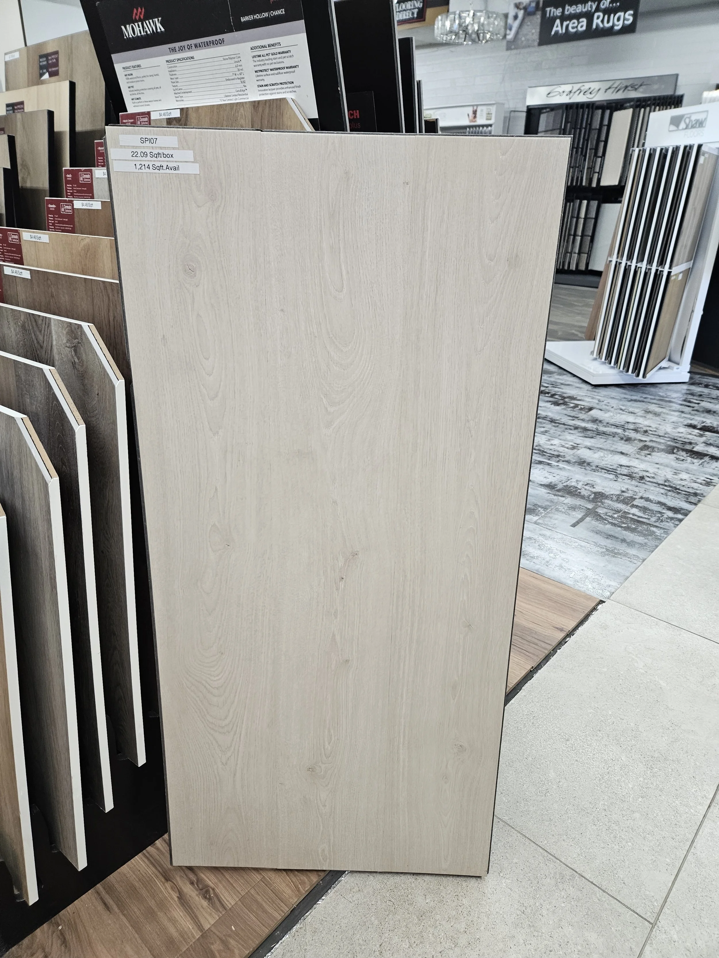 Luxury Vinyl Plank Flooring water proof 20 Ml wear Layer 1200 Sq,Ft in-stock