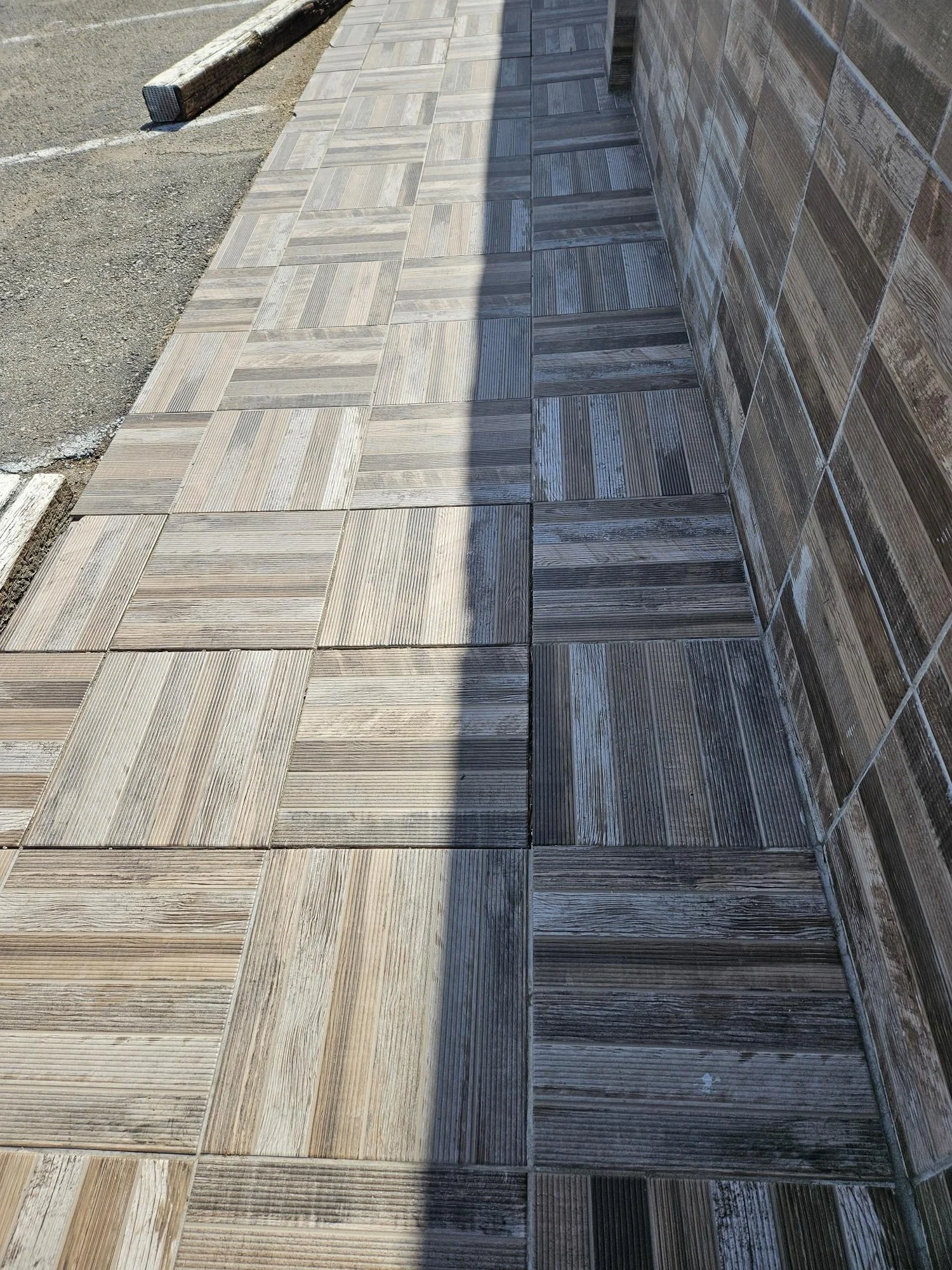 Parquet Wood Look Tiles.