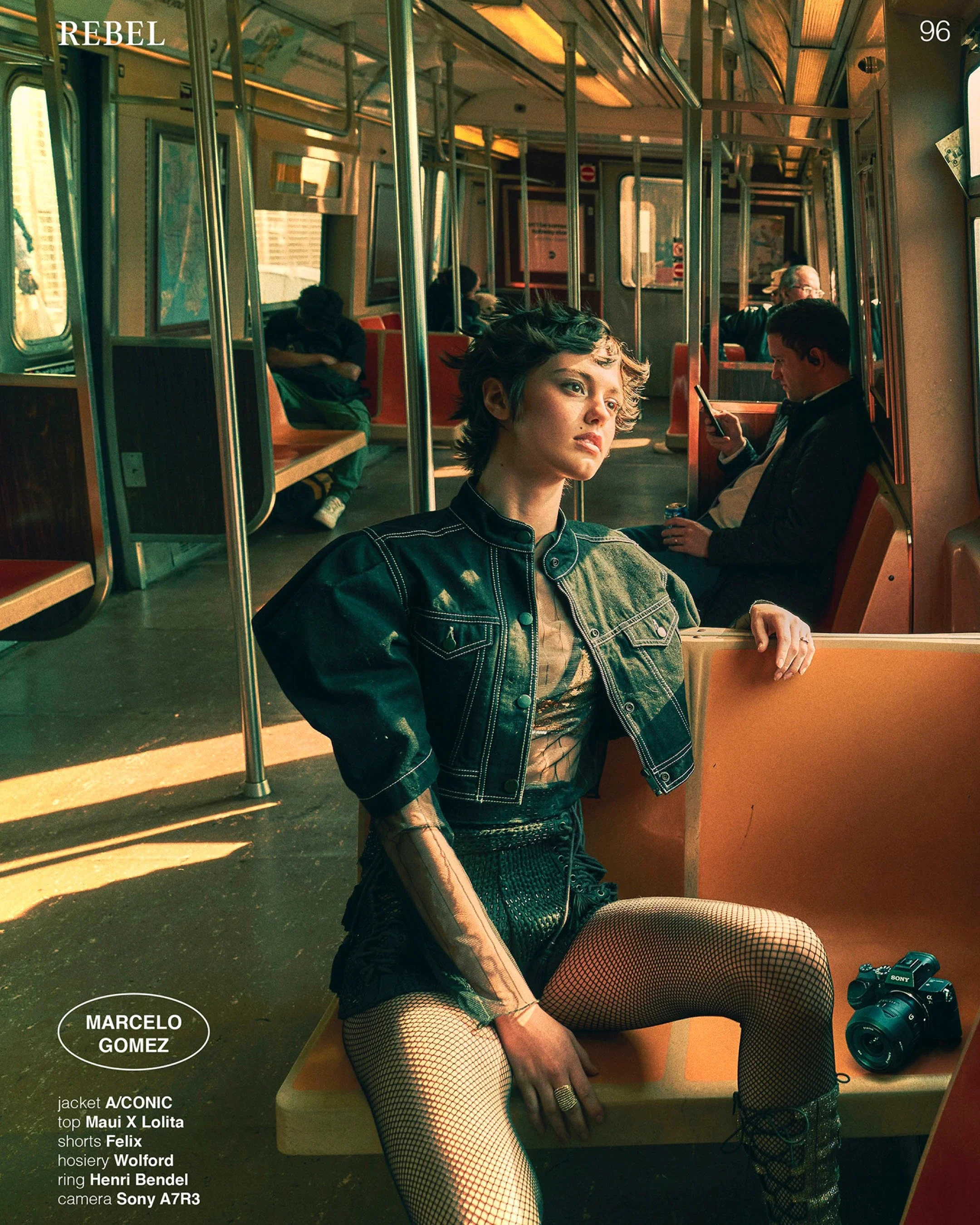 Editorial | Rebel Magazine - Serie