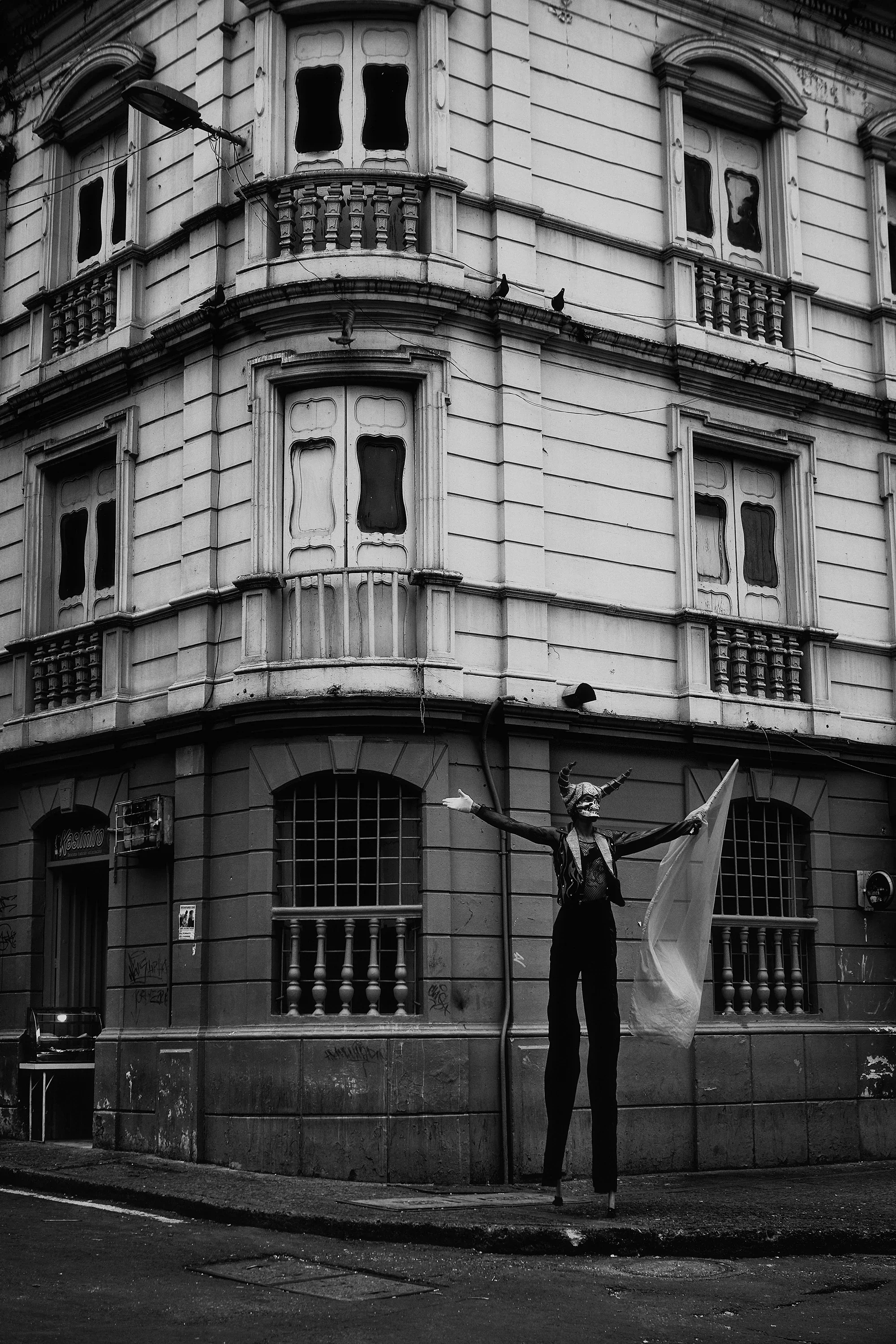 Xposure | Resistance Country Serie 10