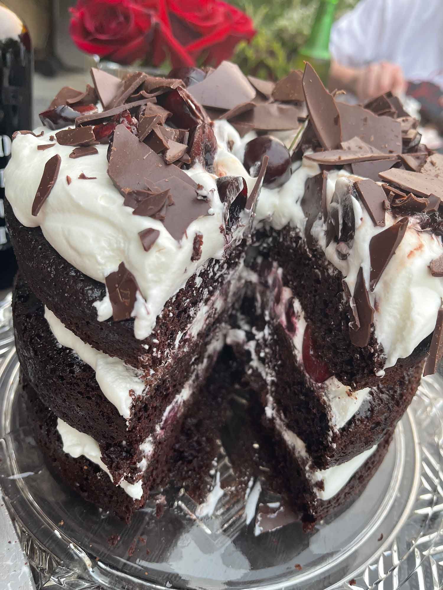 8" Round Cakes