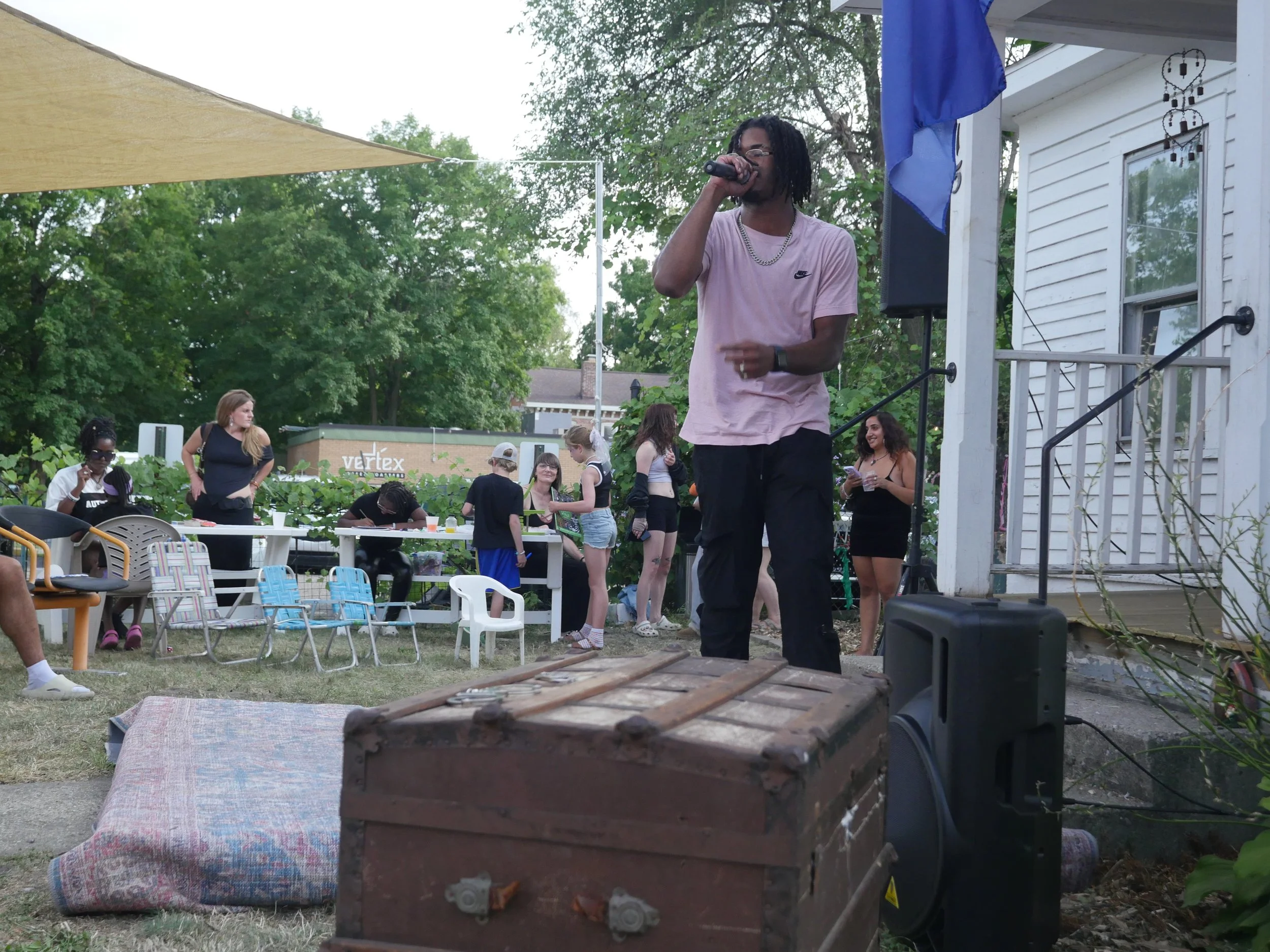 LoveStandJuly25_42.JPG