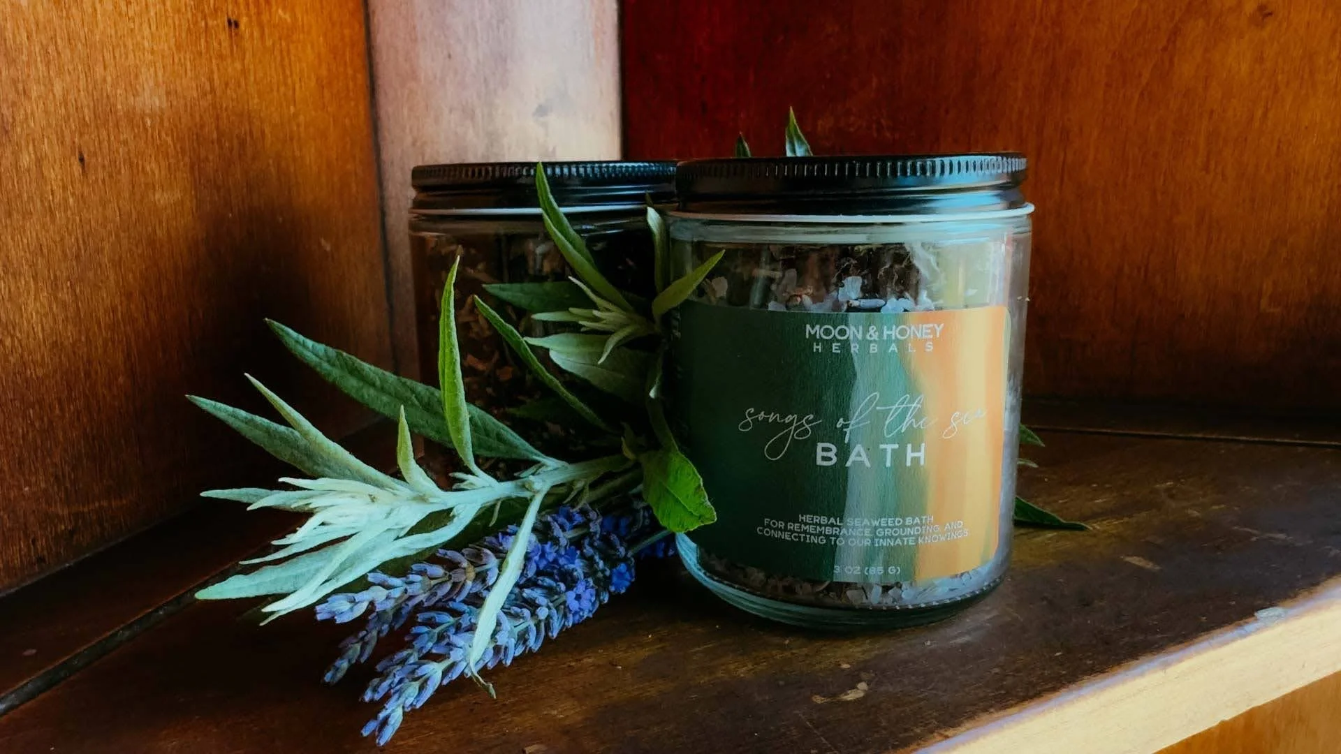 Ancestral Seaweed Mineral Bath Soak.jpg