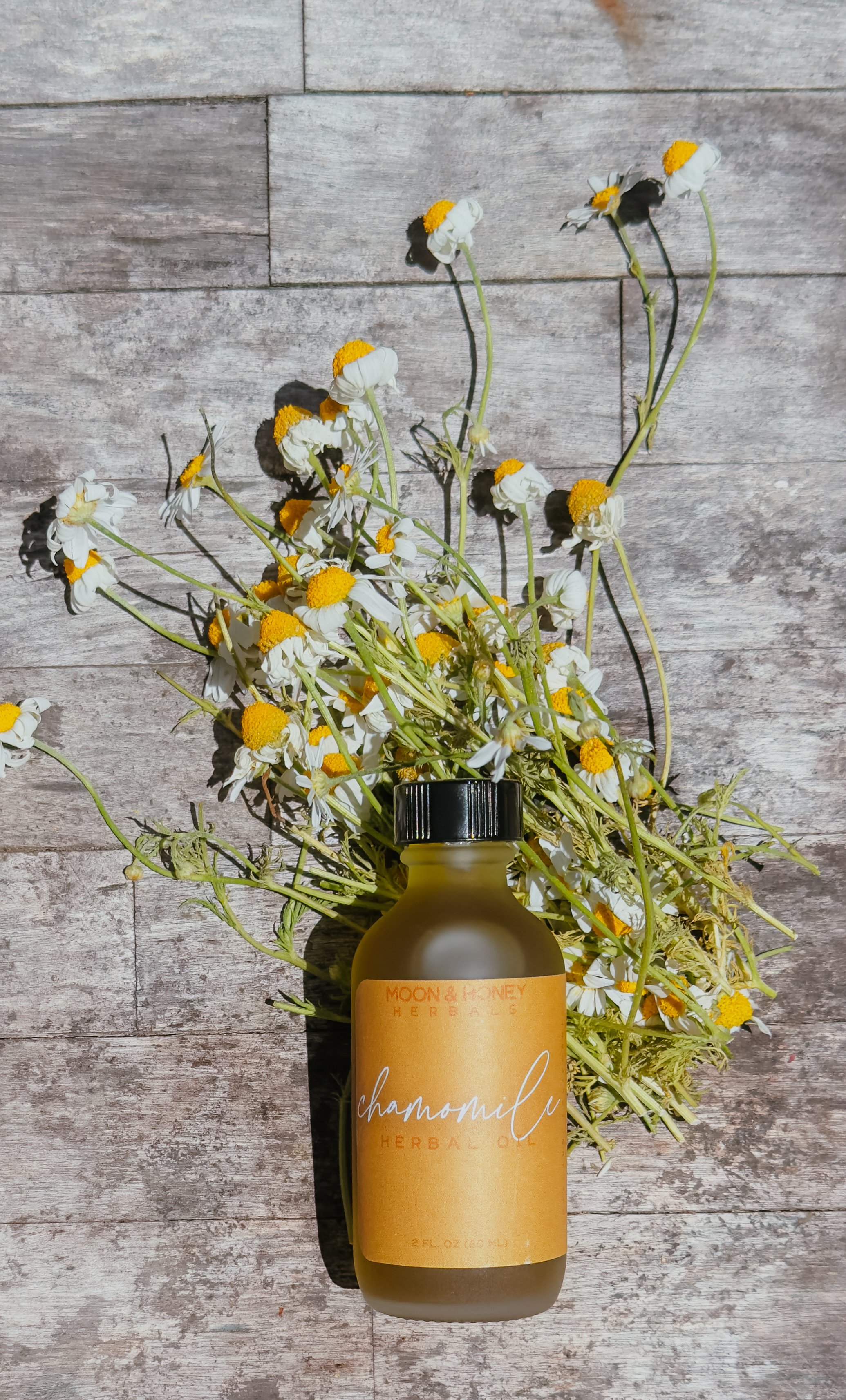 chamomile herbal oil