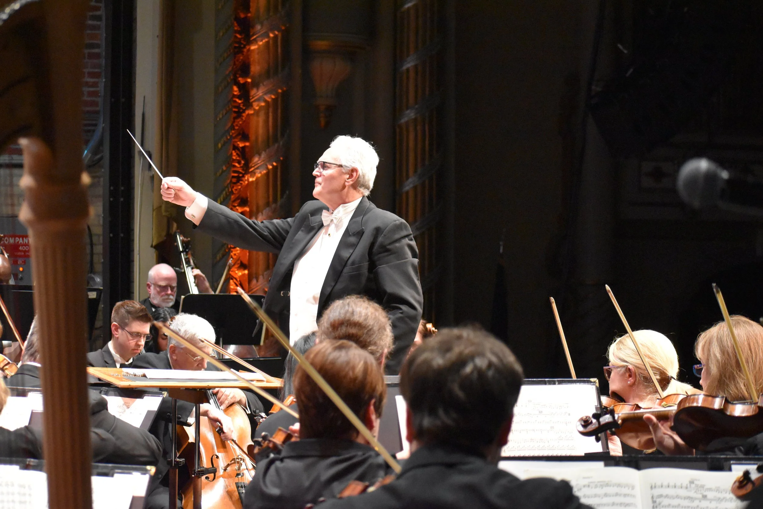 russ_conducting.JPG