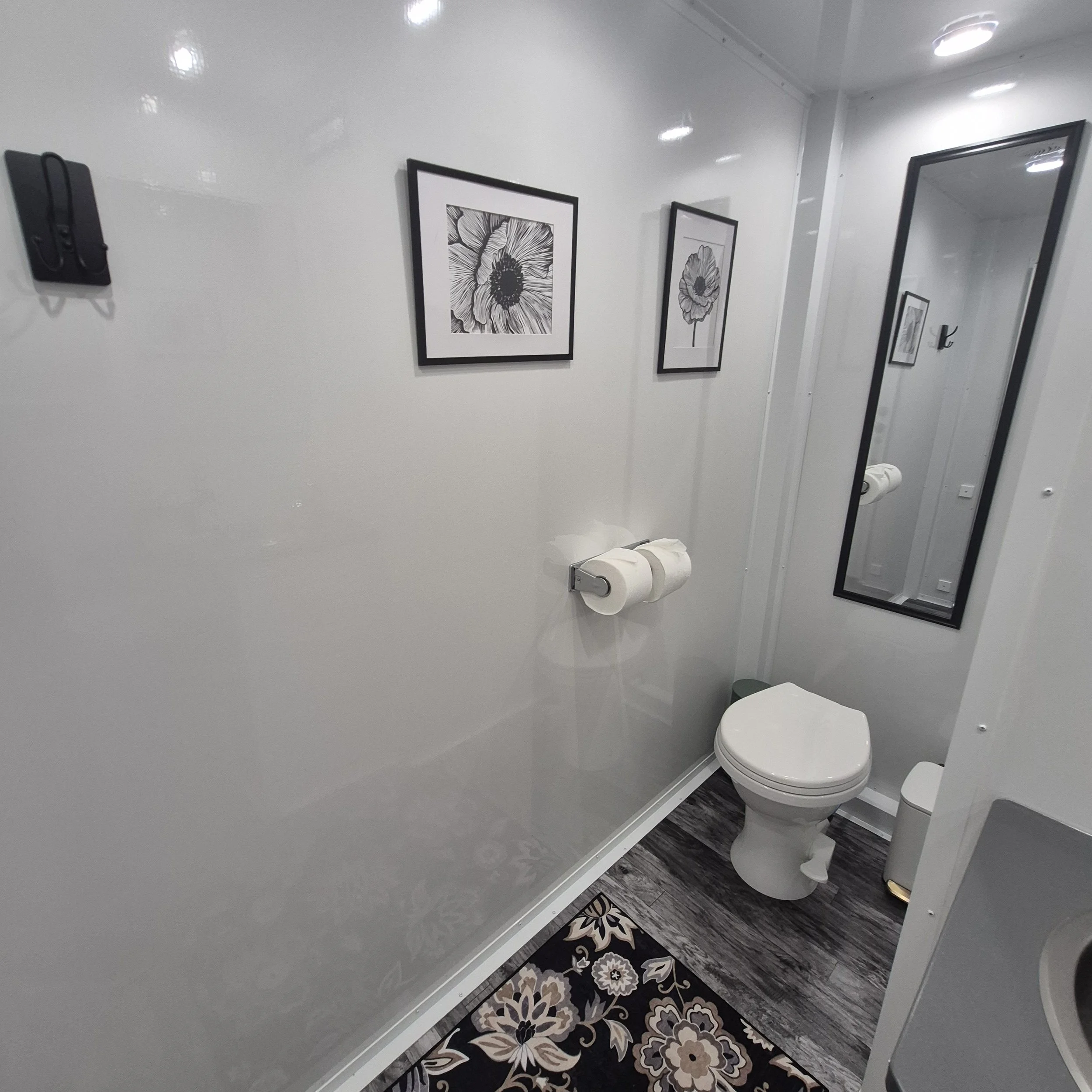 Luxury Restroom Trailers vs. Portable Toilets: What’s the Difference?