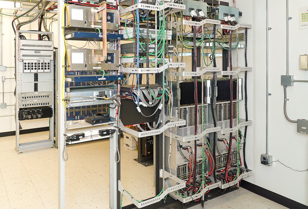 024_VA_PhoneTower-1.jpg