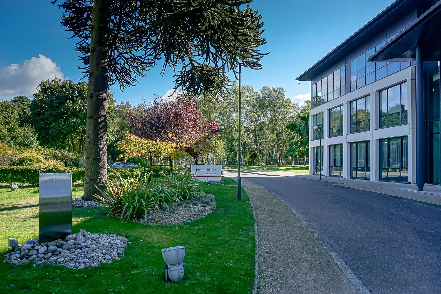 UK Pinewood-1.jpg