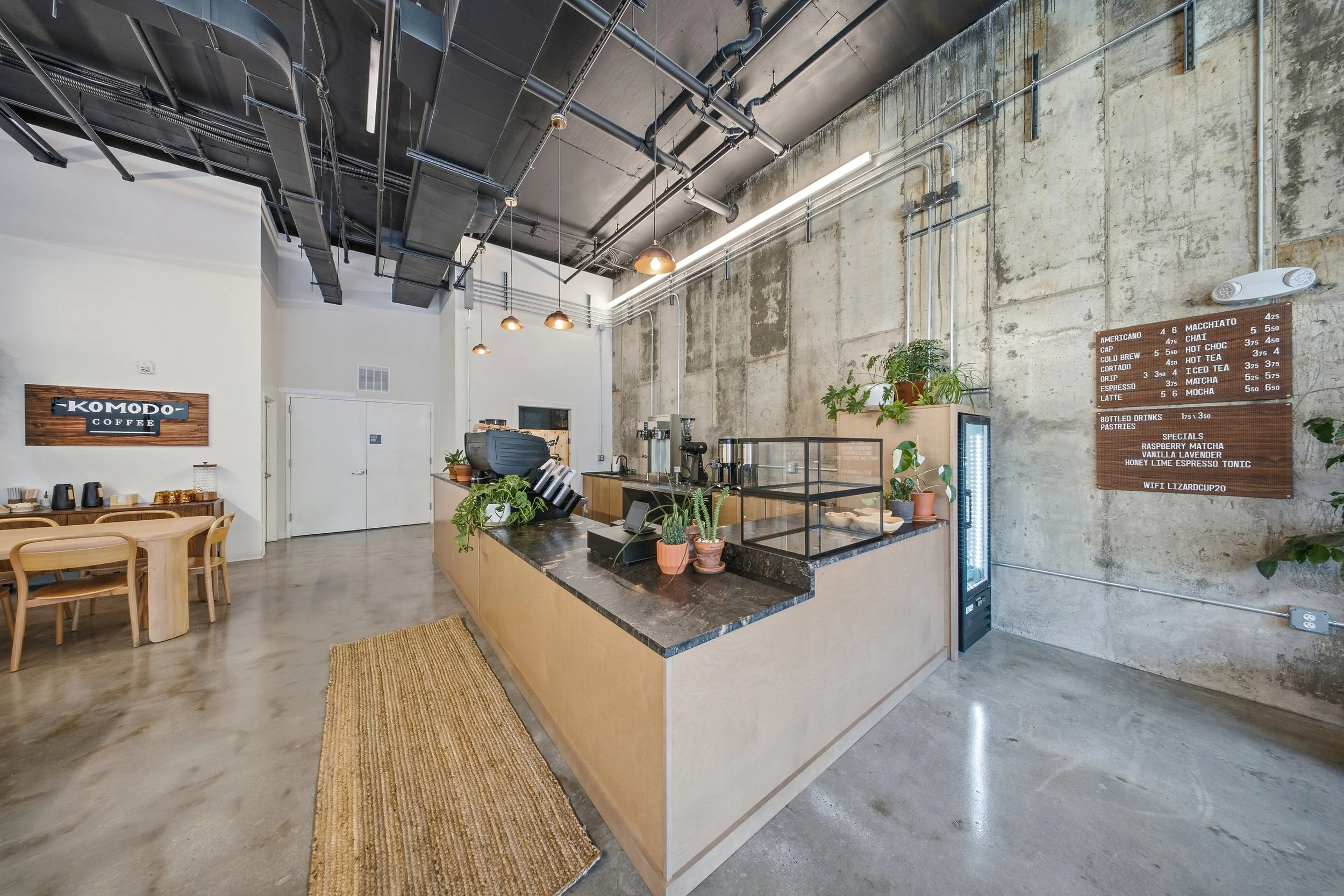 Komodo Coffee4.jpg