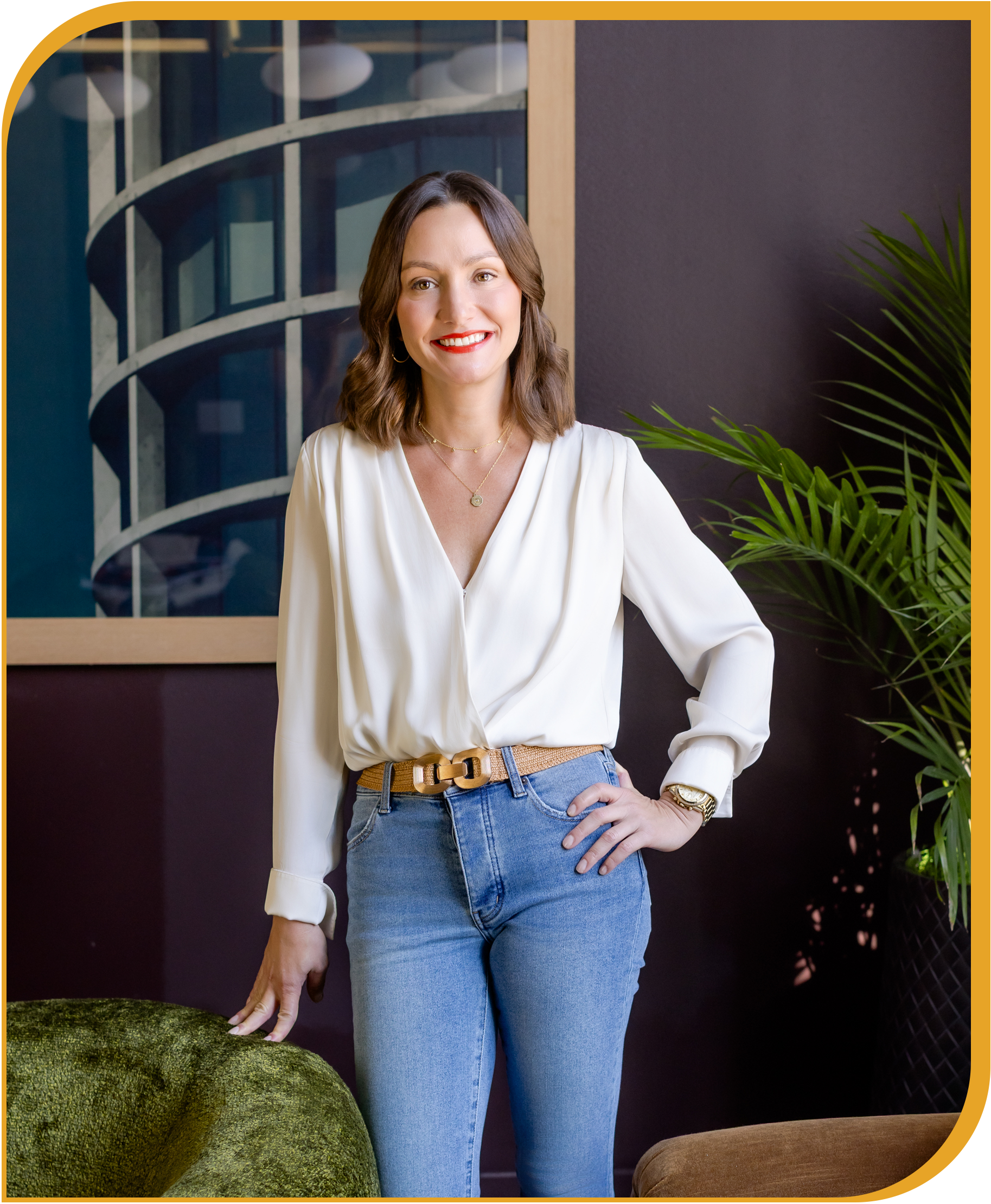 Portrait of Sarah Romer, business advisor and speaker.