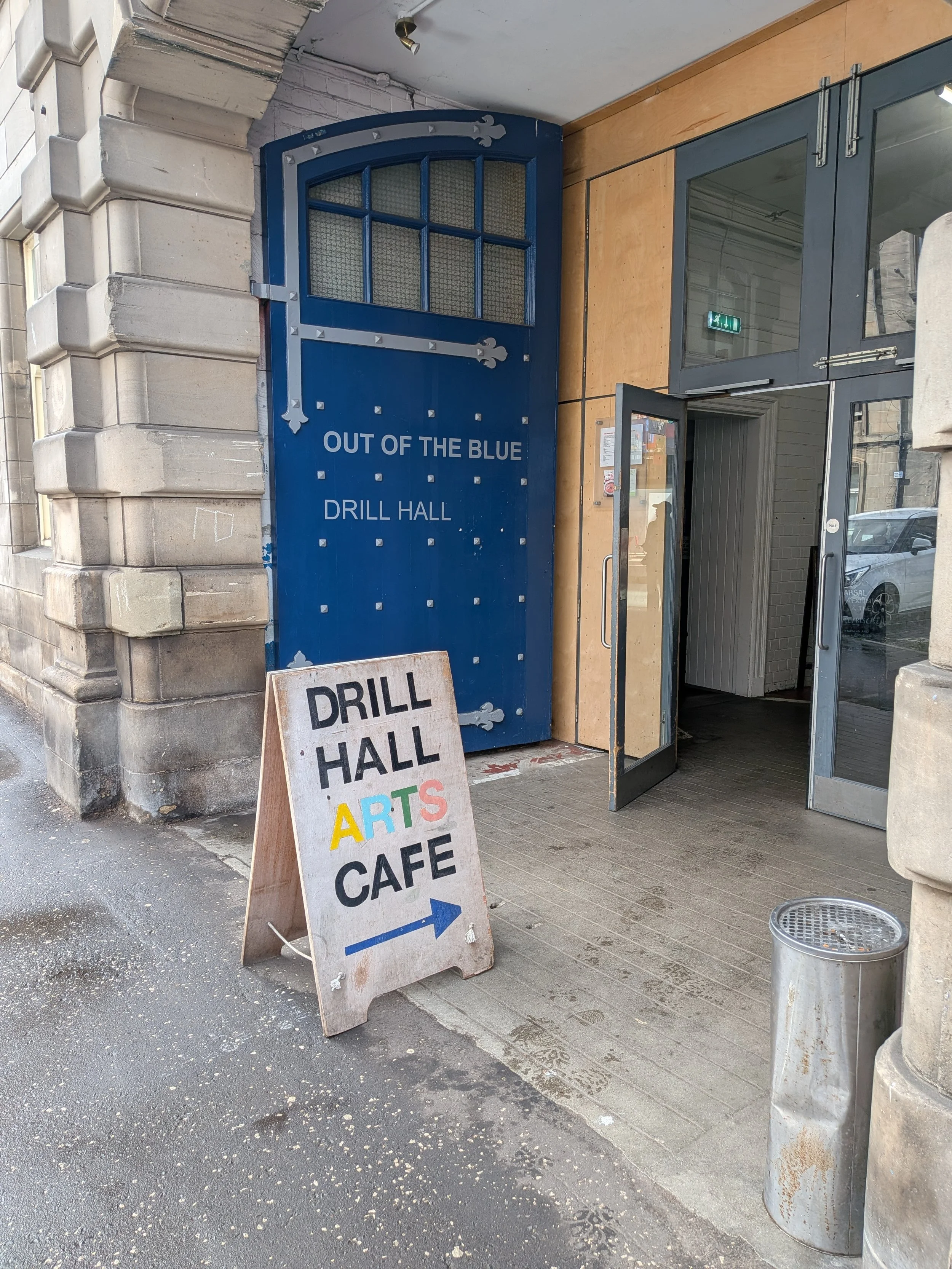 The 5 Best Cafes for Creative Inspiration in Edinburgh