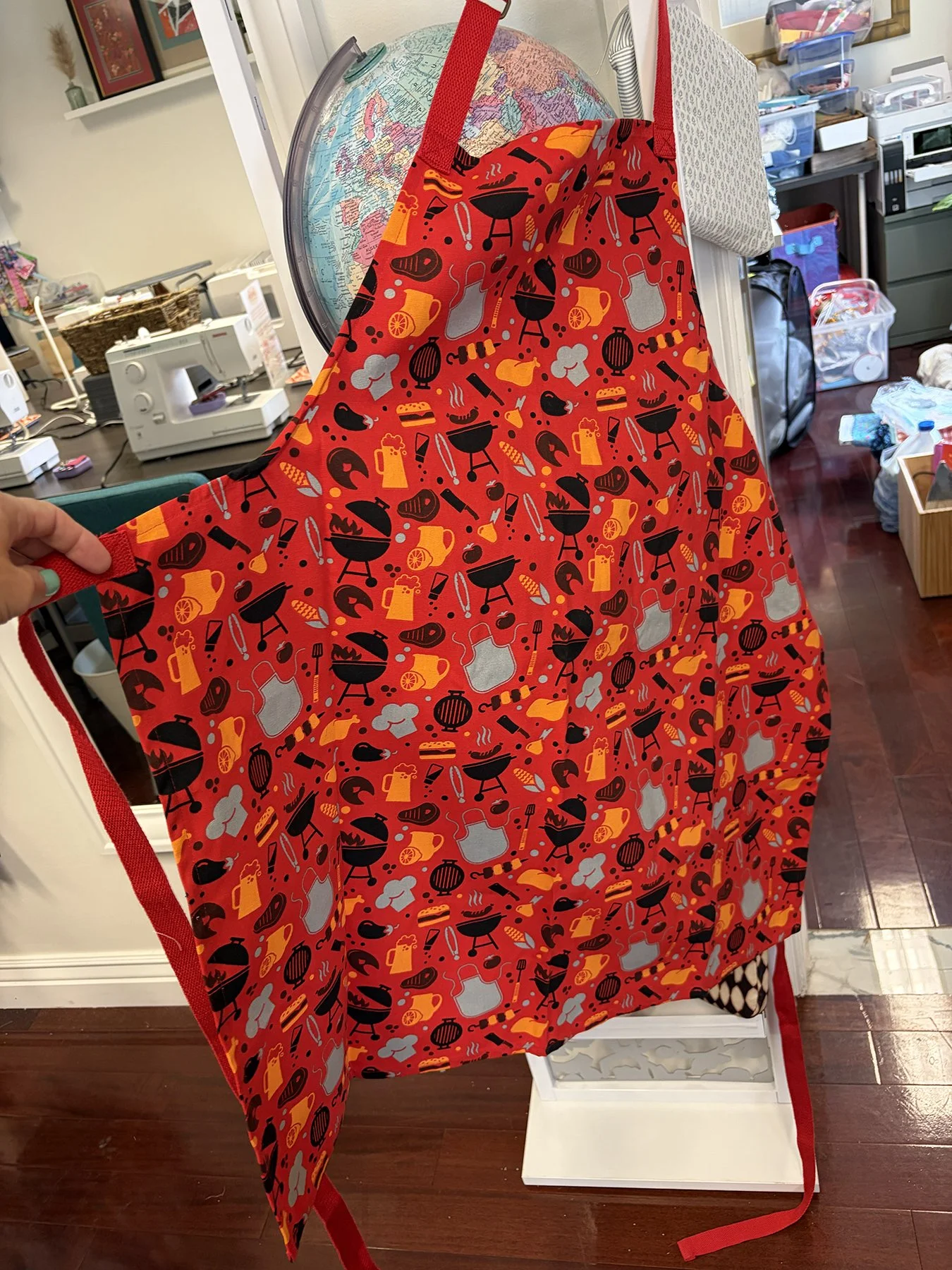 apron4.jpg