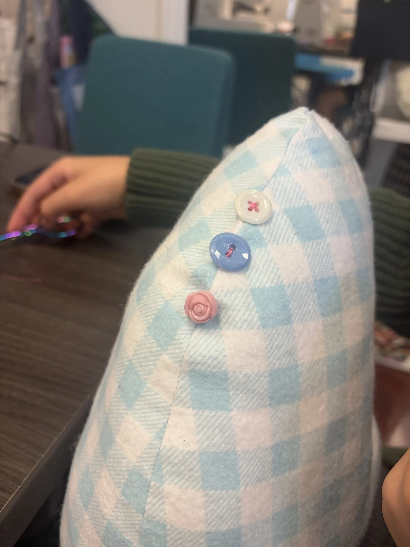 kids sewing camp hand sewing1.jpg