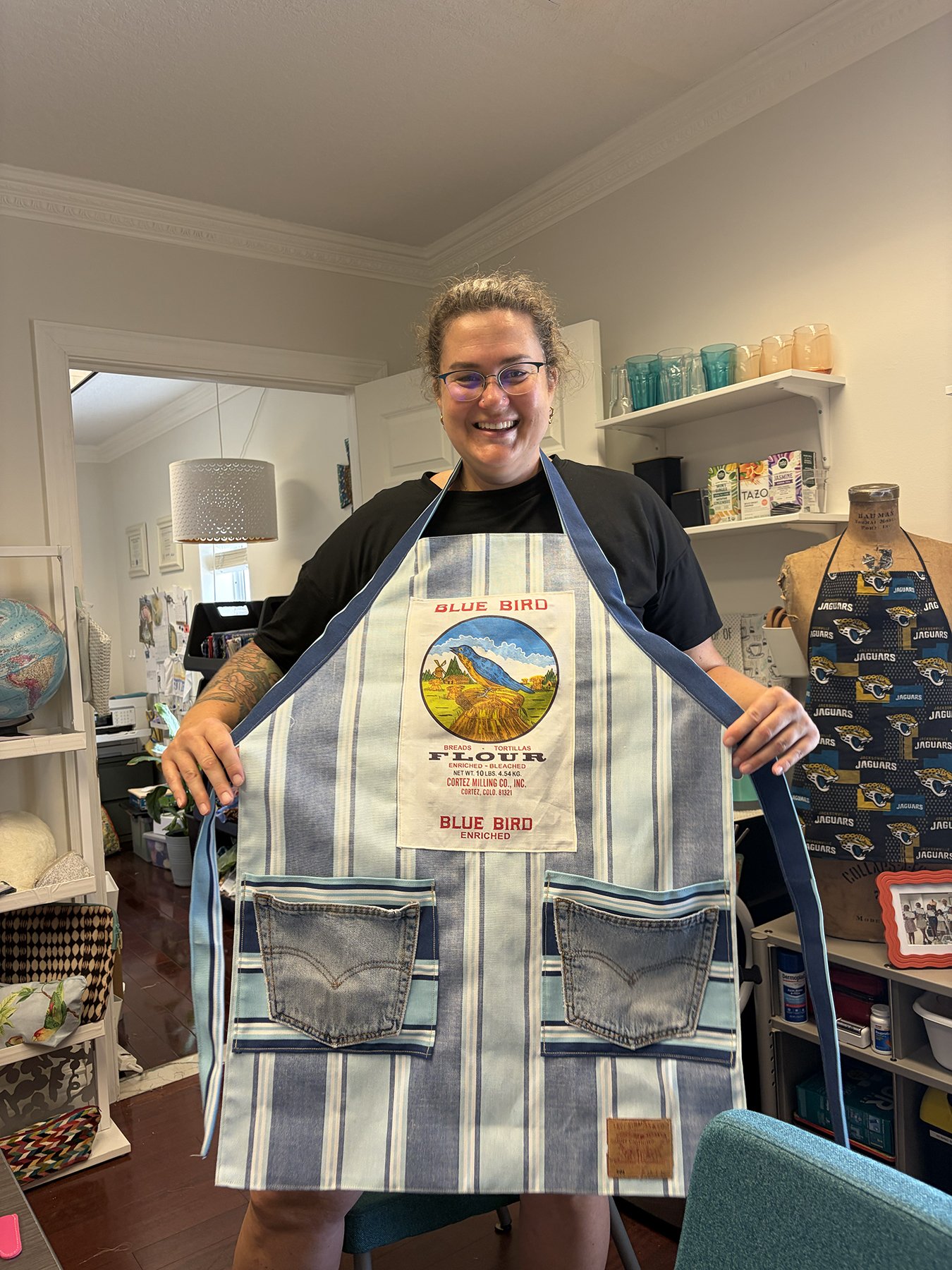 apron1.jpg