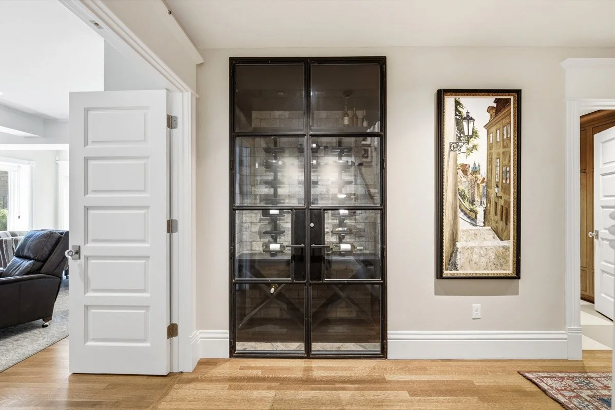 45 - 733 Woodside.jpg