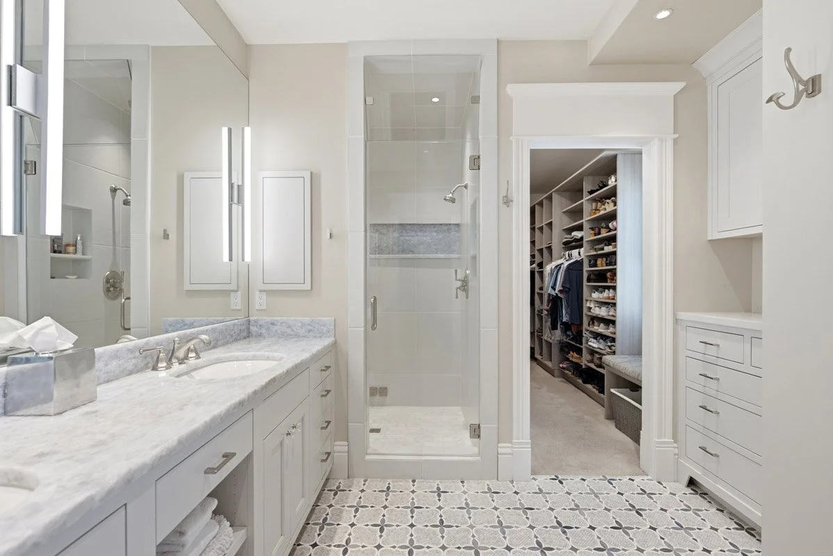 26 - 733 Woodside.jpg