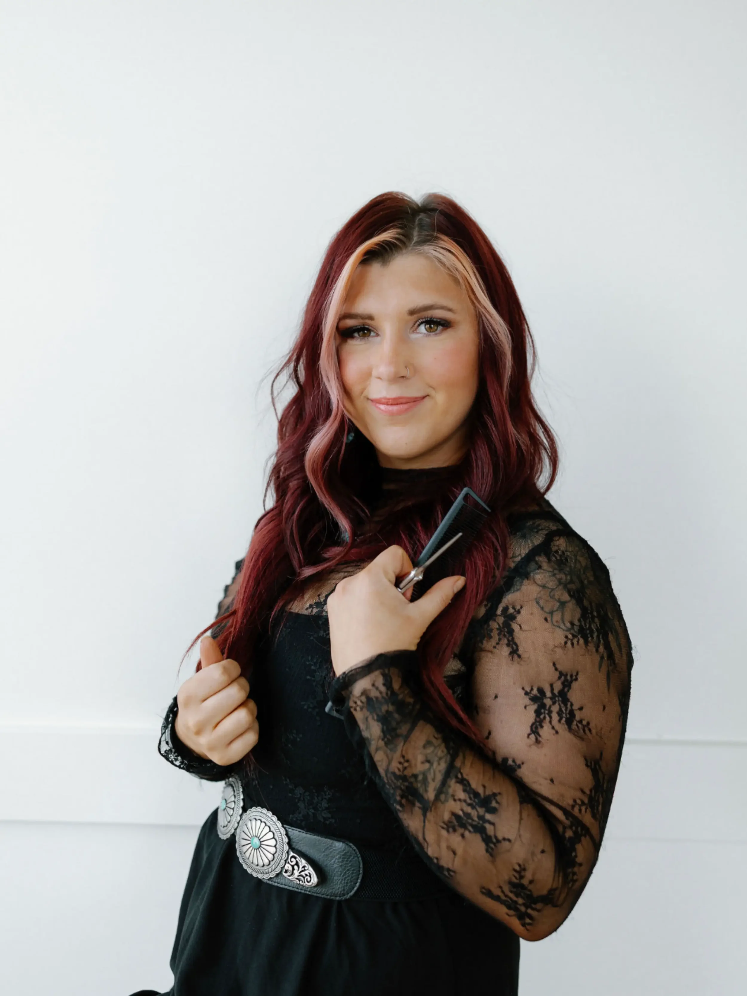 Marea, hair stylist at Itsa Salon in Puyallup WA