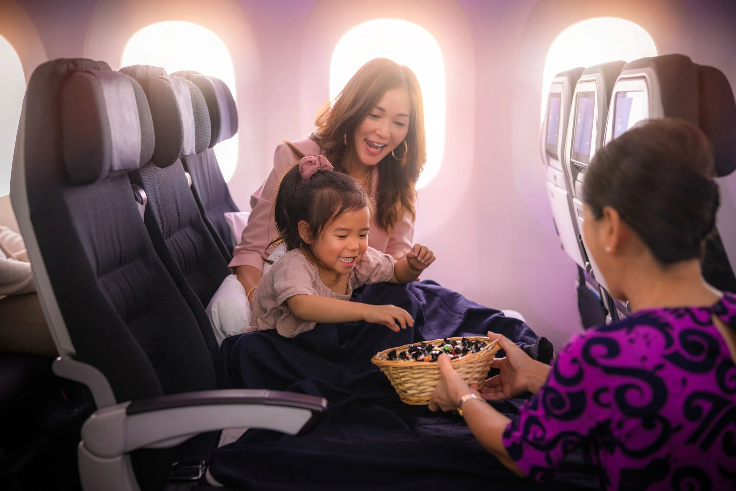 AirNZ_ECY_OM_SkycouchFamily_0186-1_FA_Miki Watanabe.jpg
