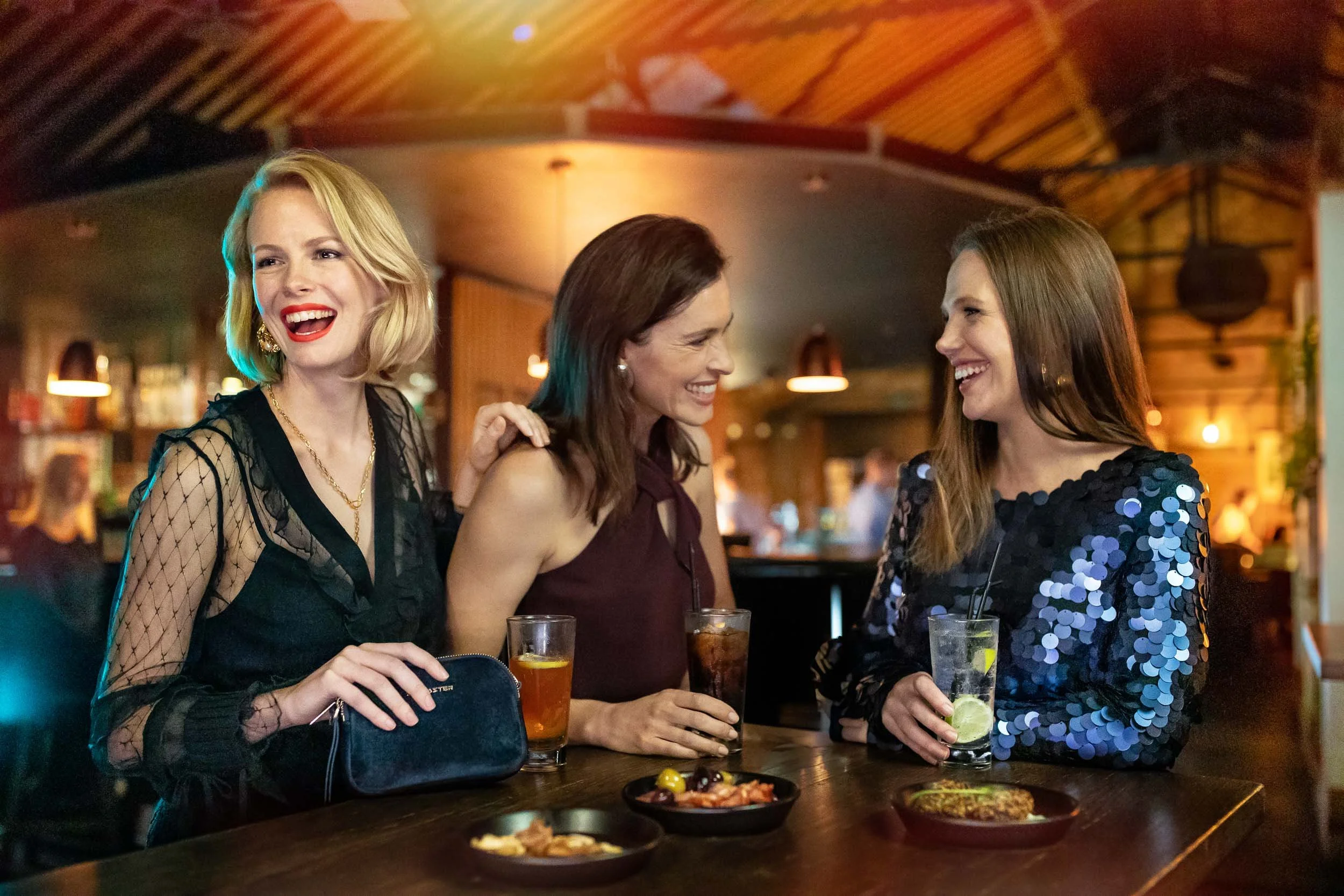 TrendyRestaurant_4442-Edit_1 copy.jpg