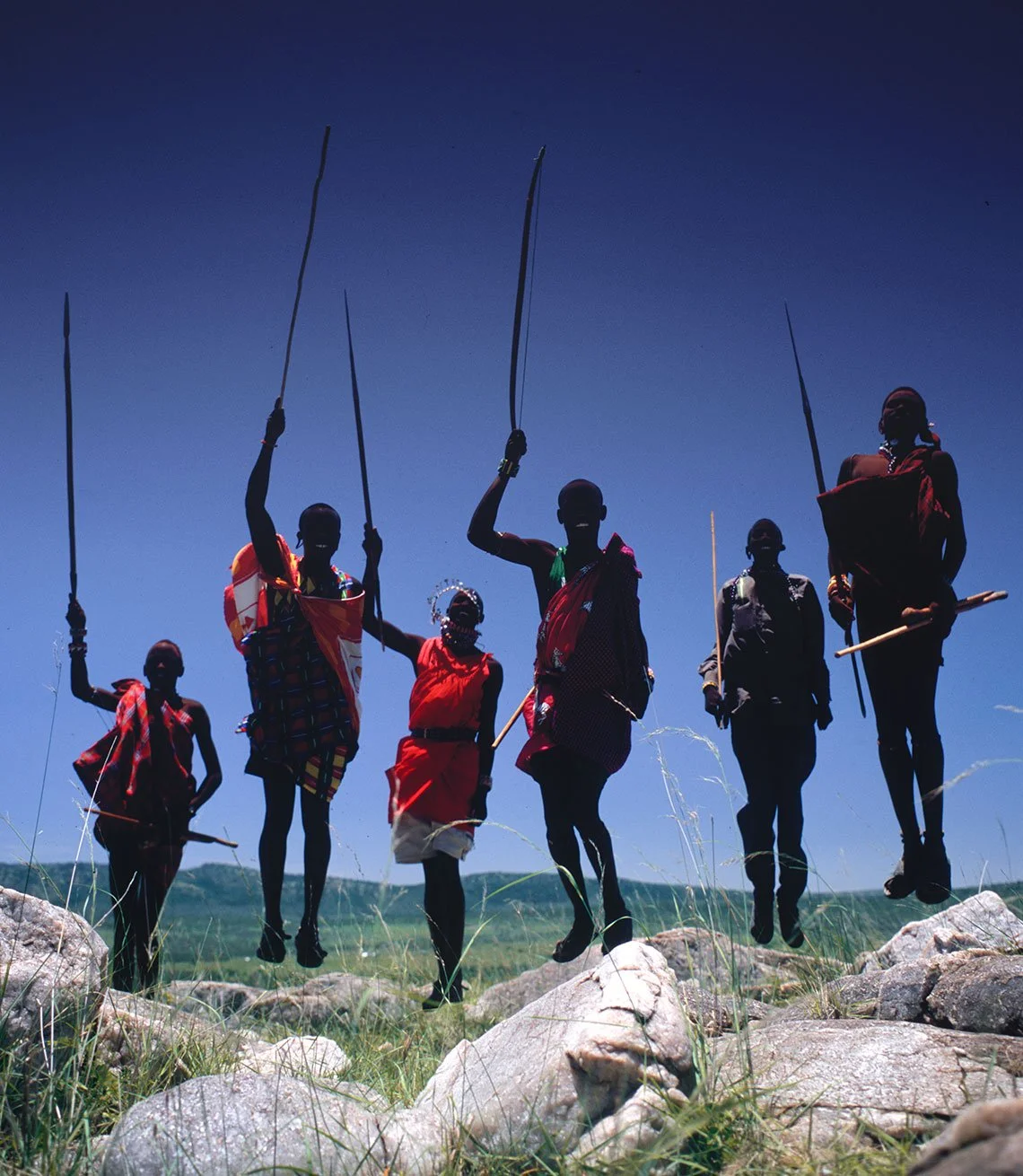 Masaii_jumpingMen1.jpg