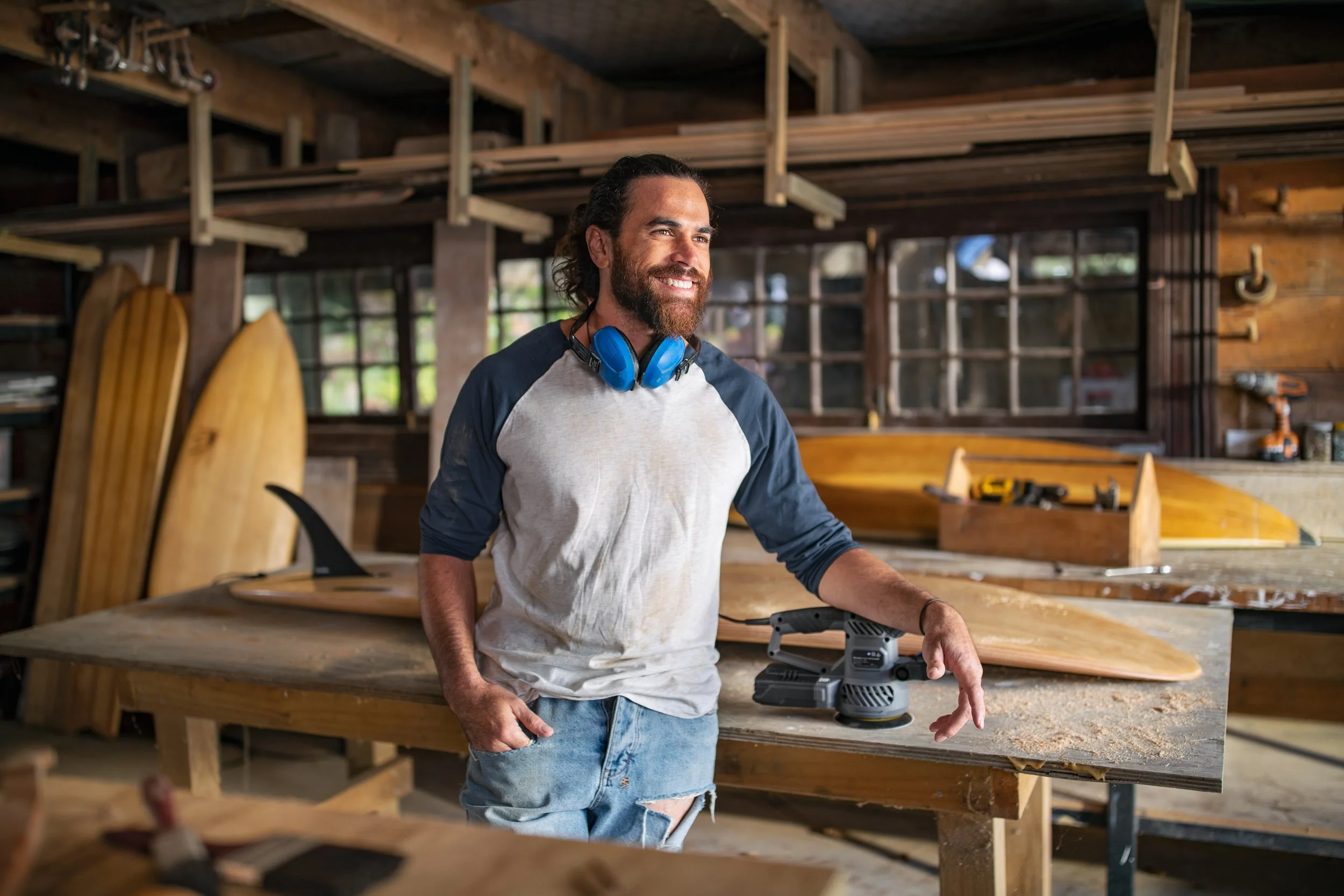 PracticalMan_0089-Edit_Web.jpg