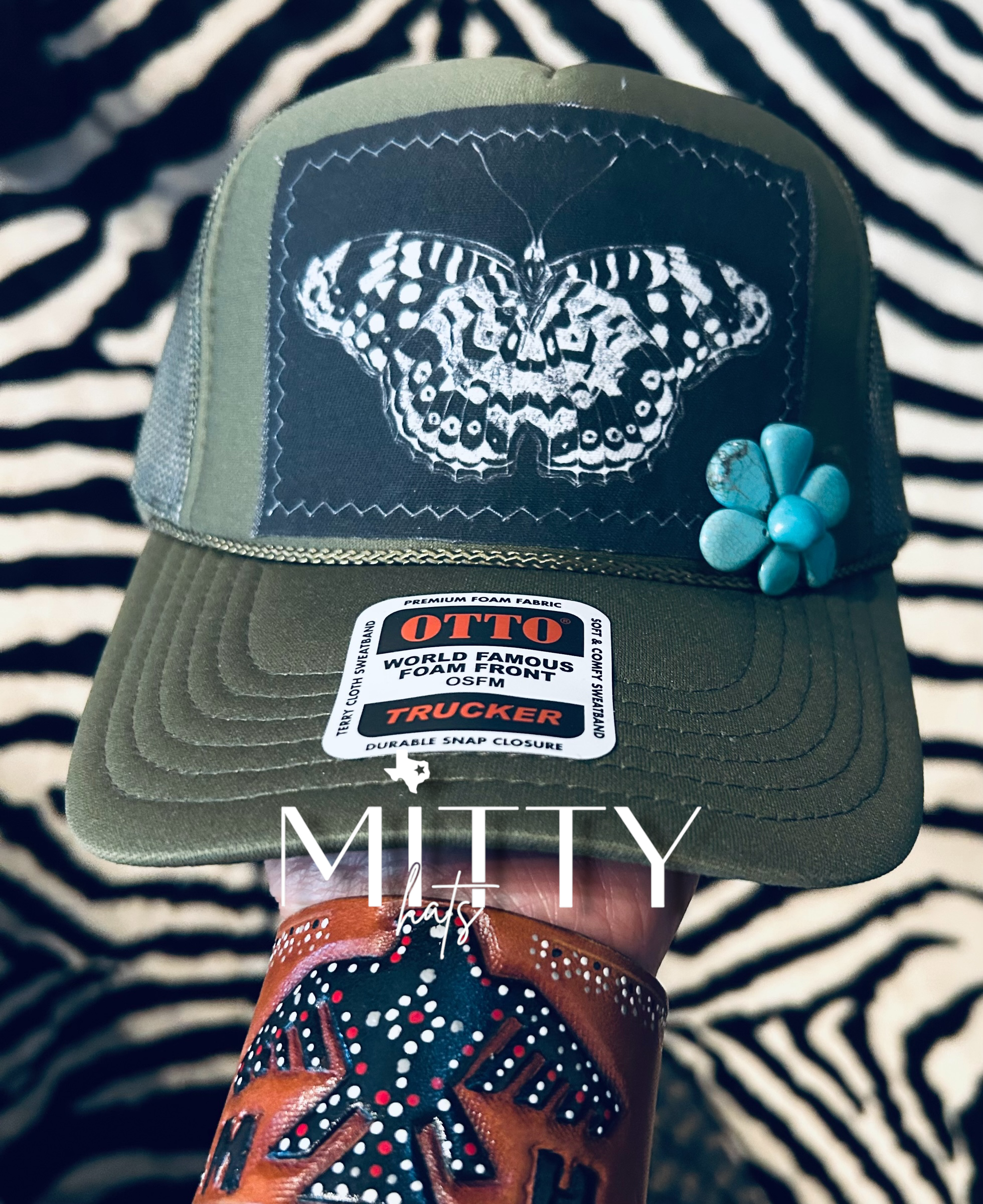Classic trucker Otto hat w/ Butterfly and Stone