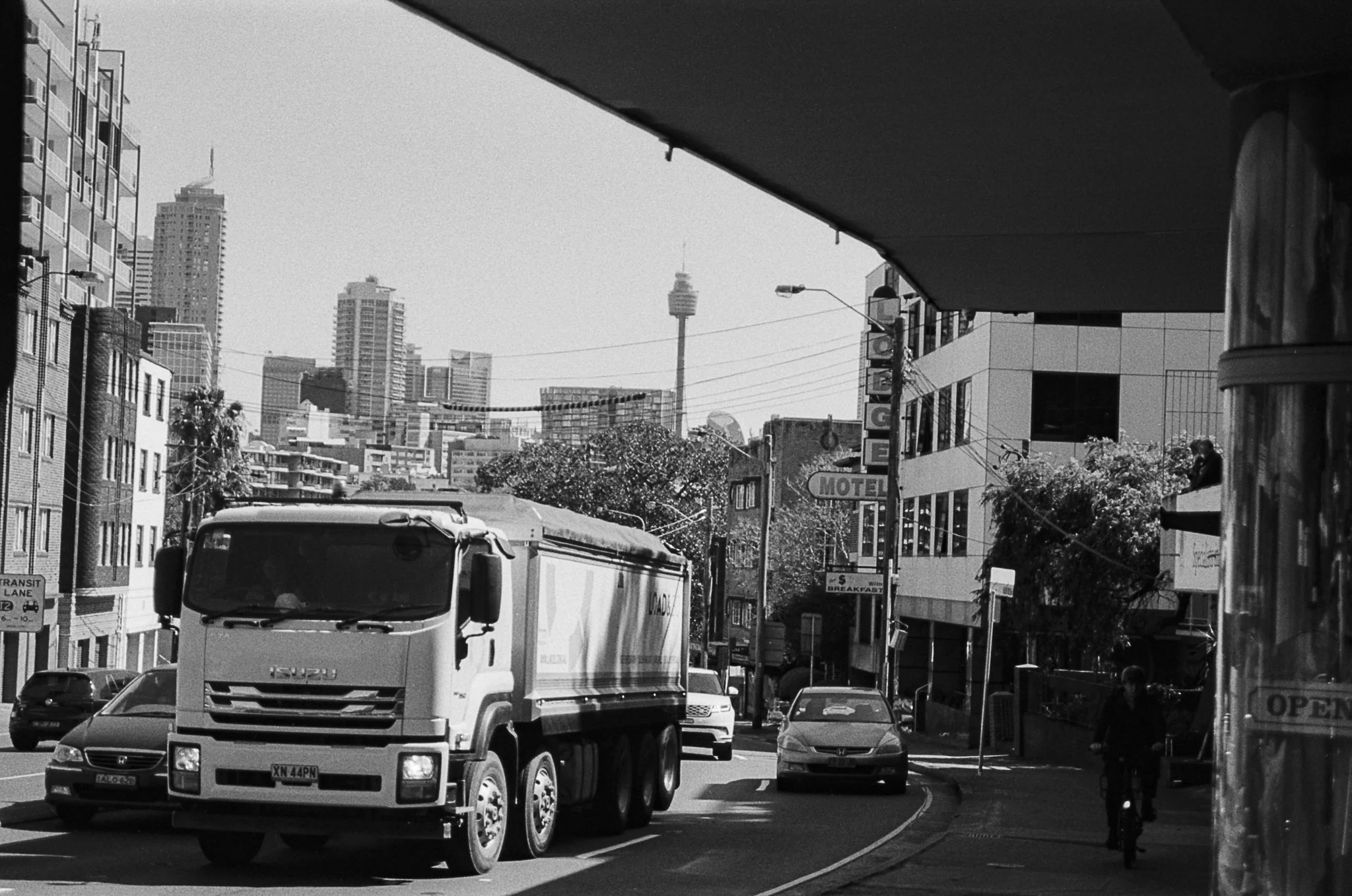 000082010010_10.jpg