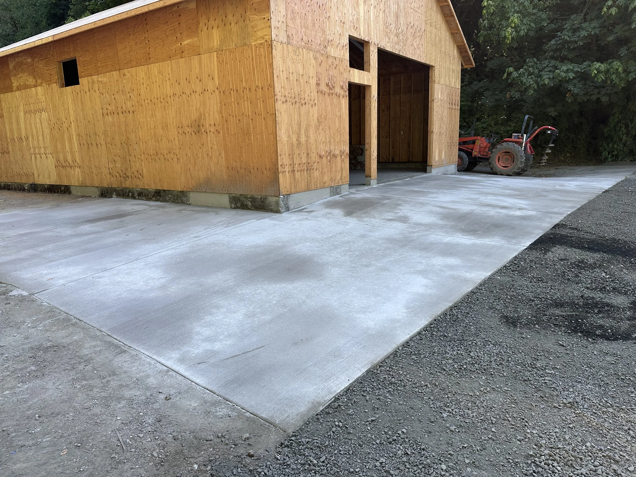 Fish Hatchery Apron