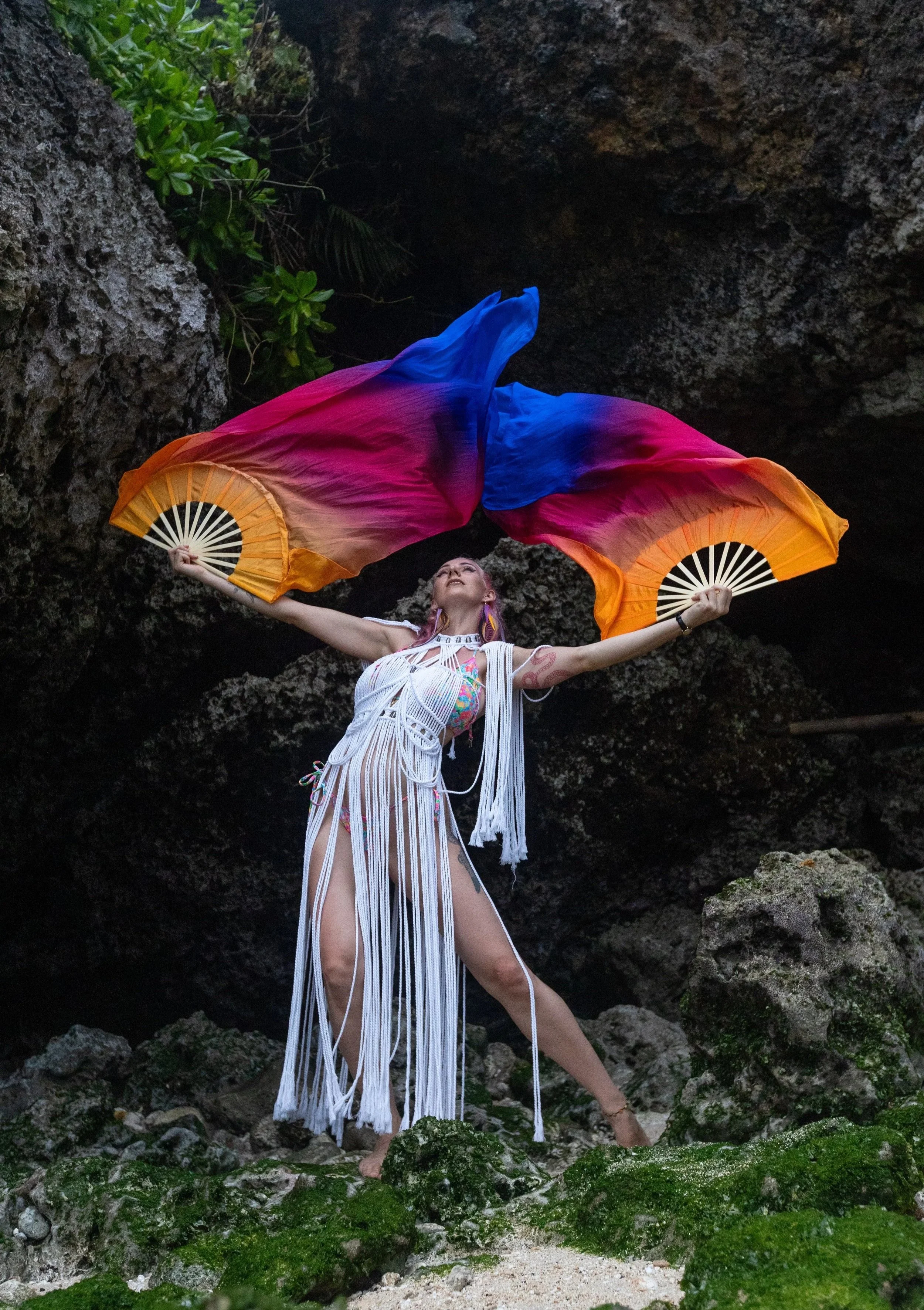 silk fan dancer